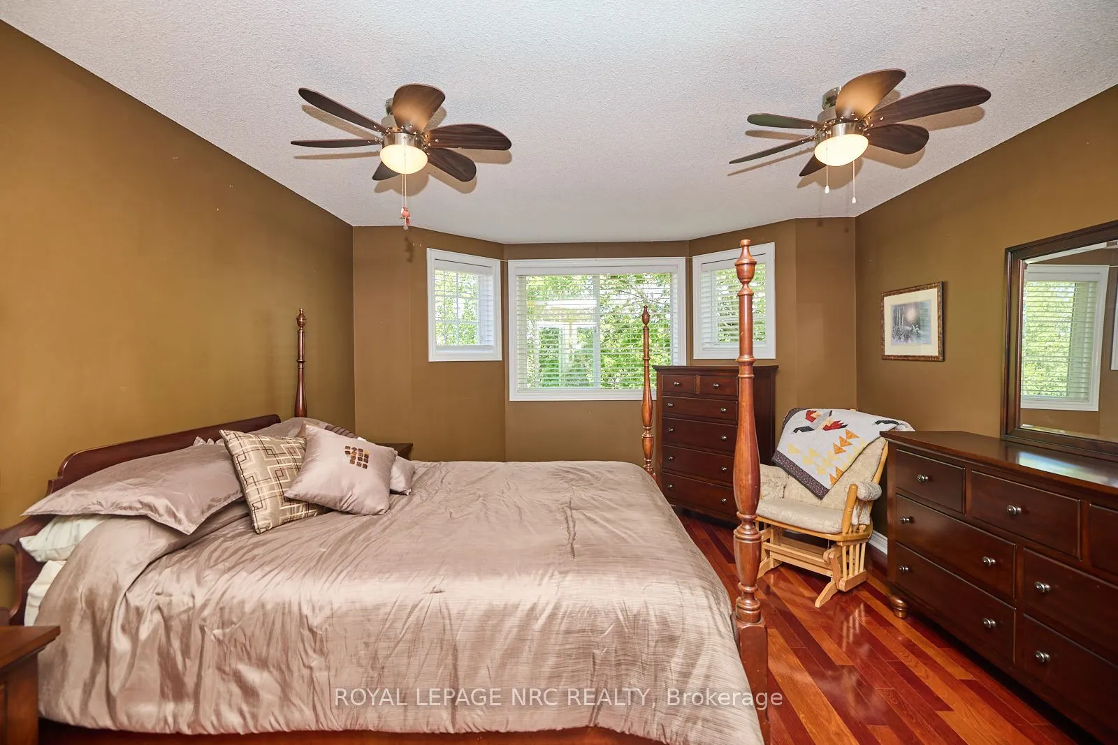 7 SCOTTDALE Court