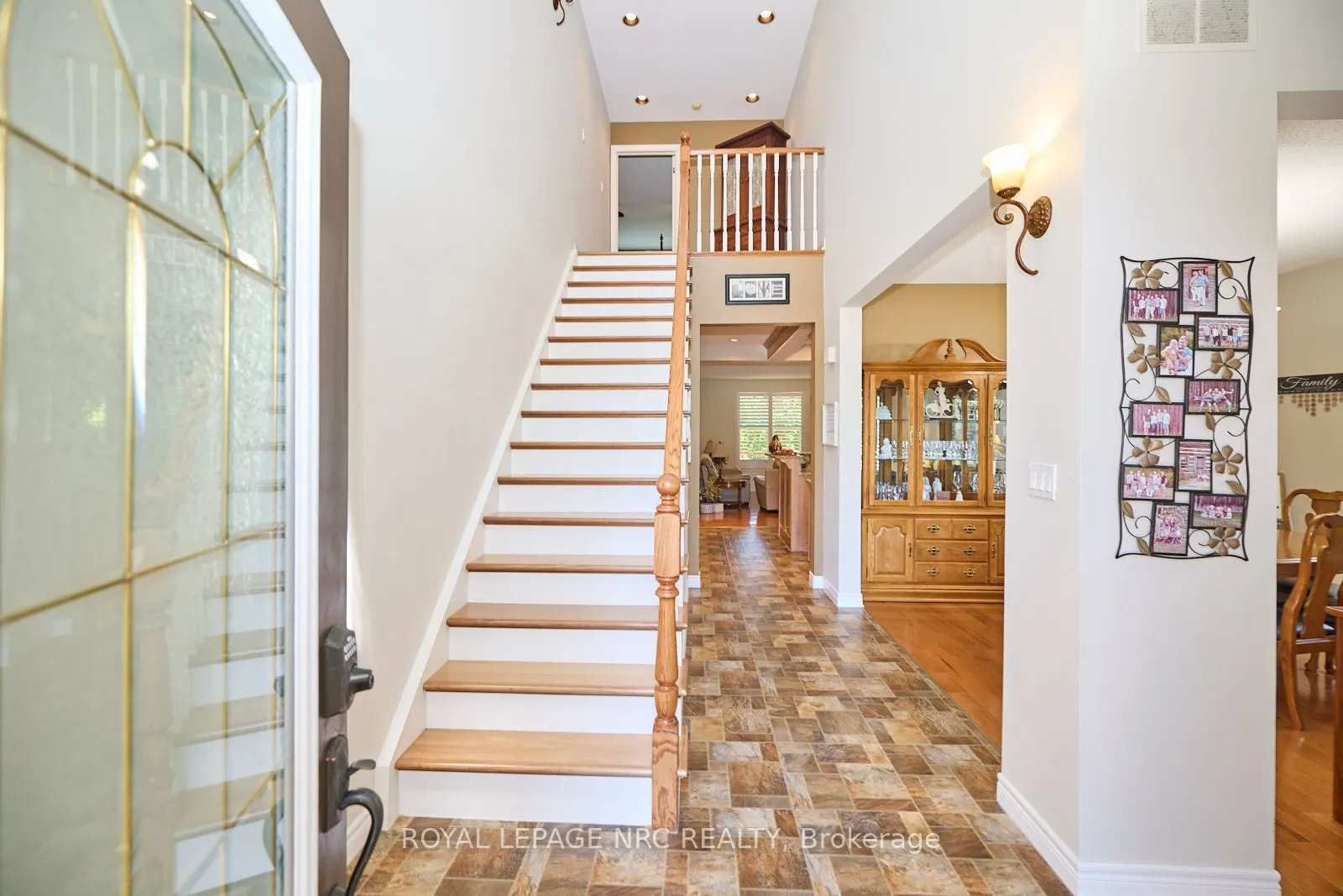 7 SCOTTDALE Court
