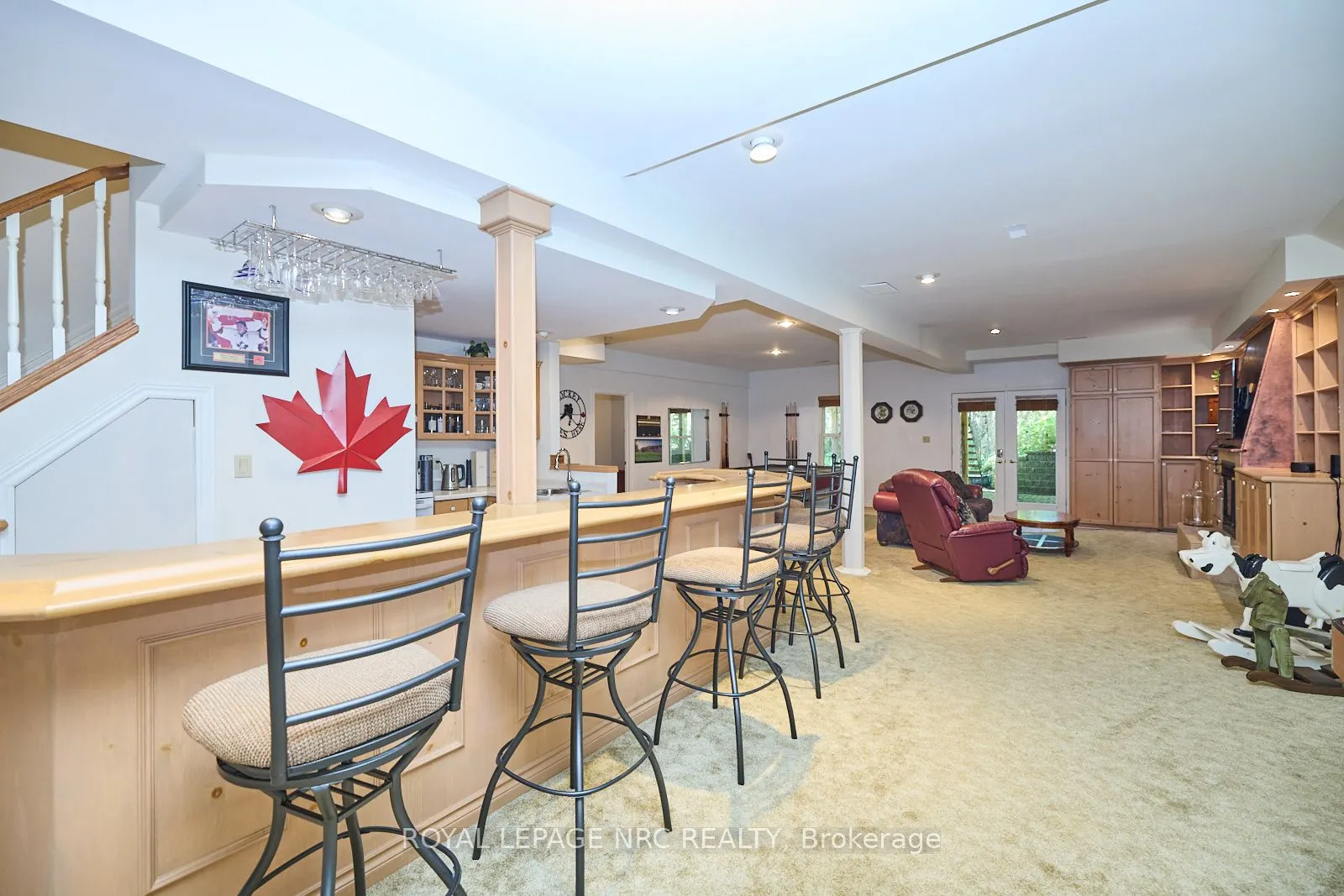 7 SCOTTDALE Court