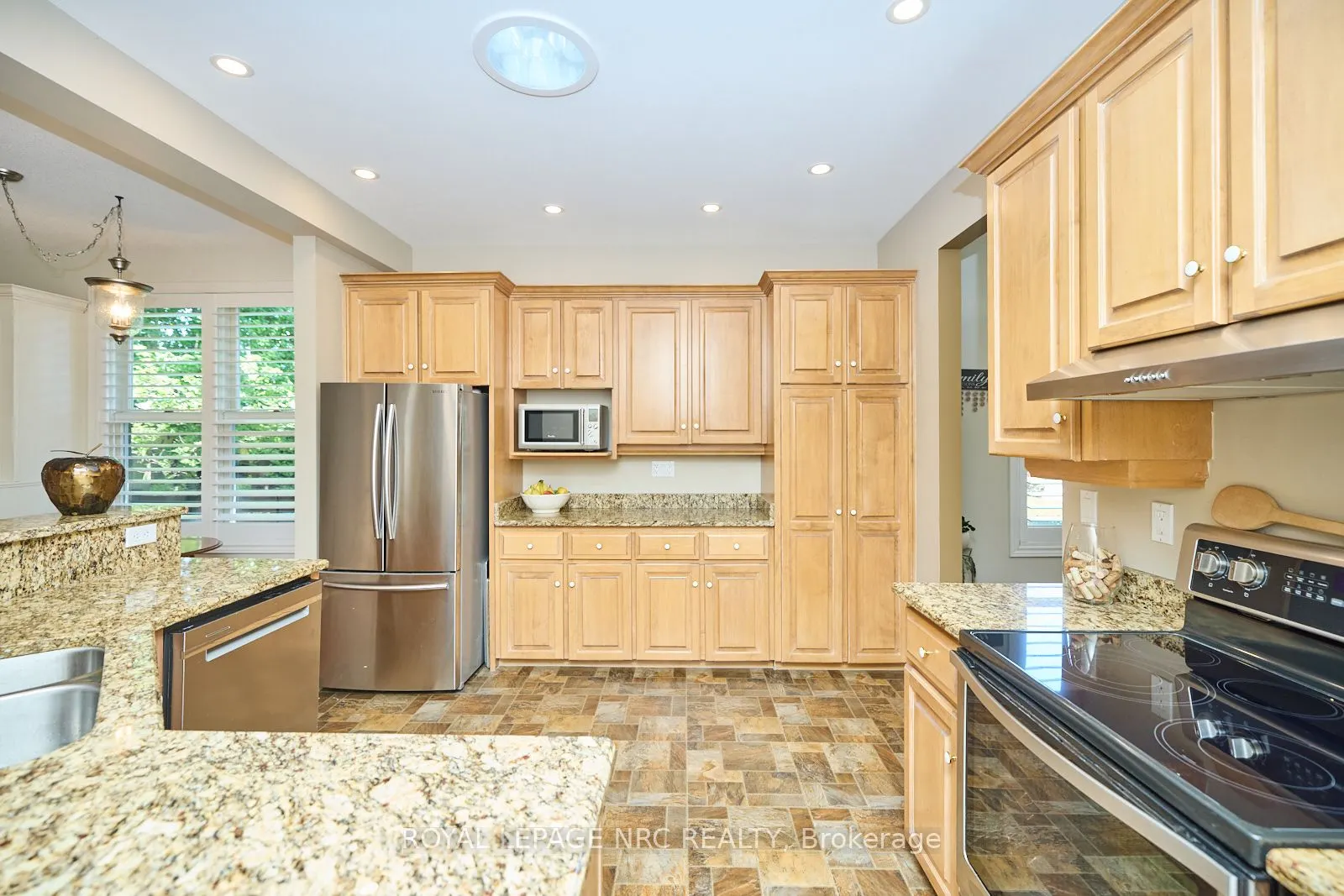 7 SCOTTDALE Court
