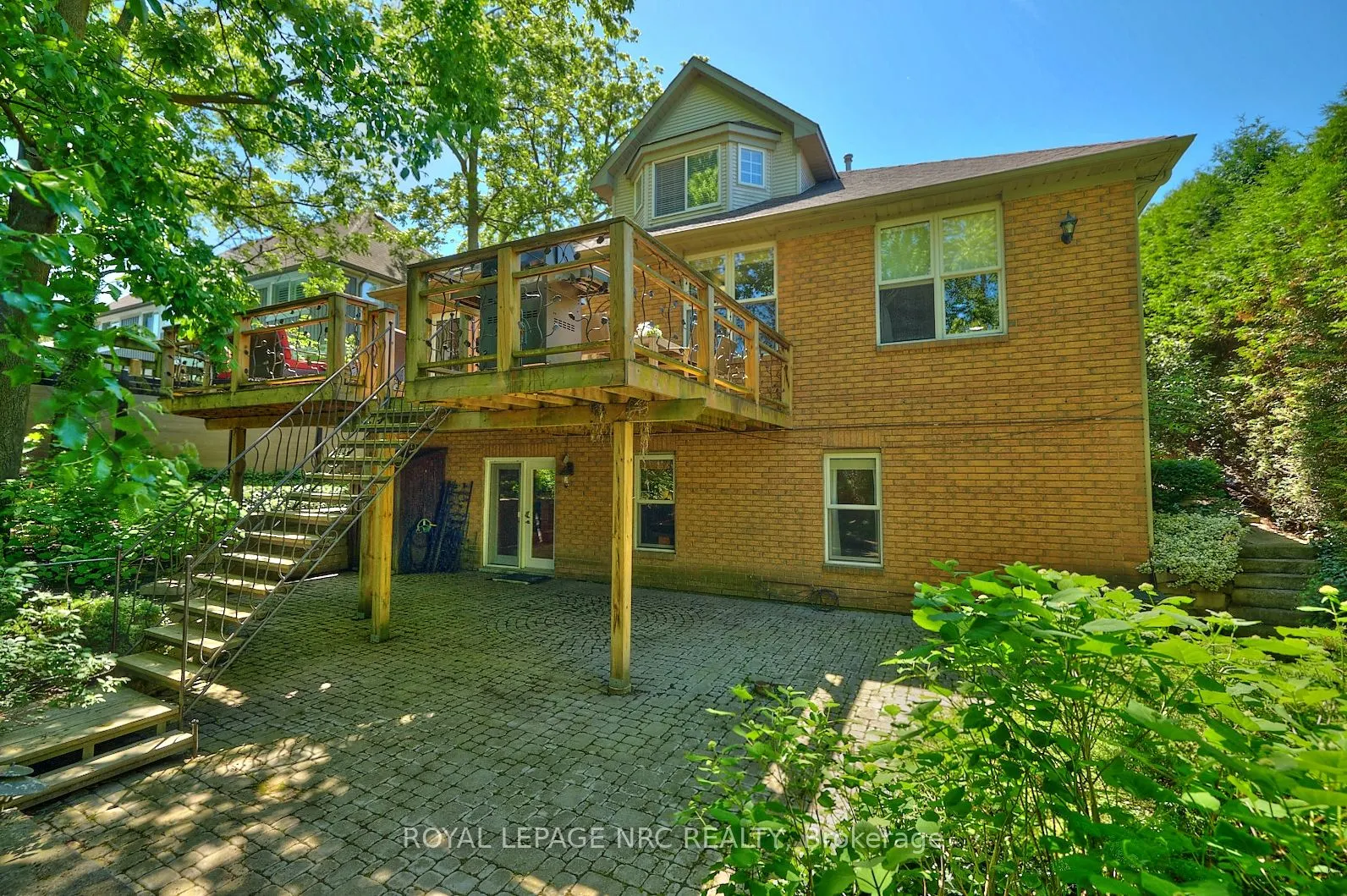 7 SCOTTDALE Court