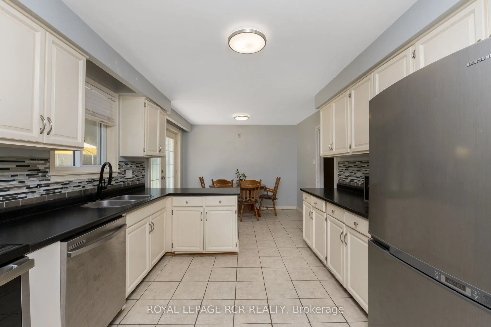 994034 Mono/Adjala Townline Road