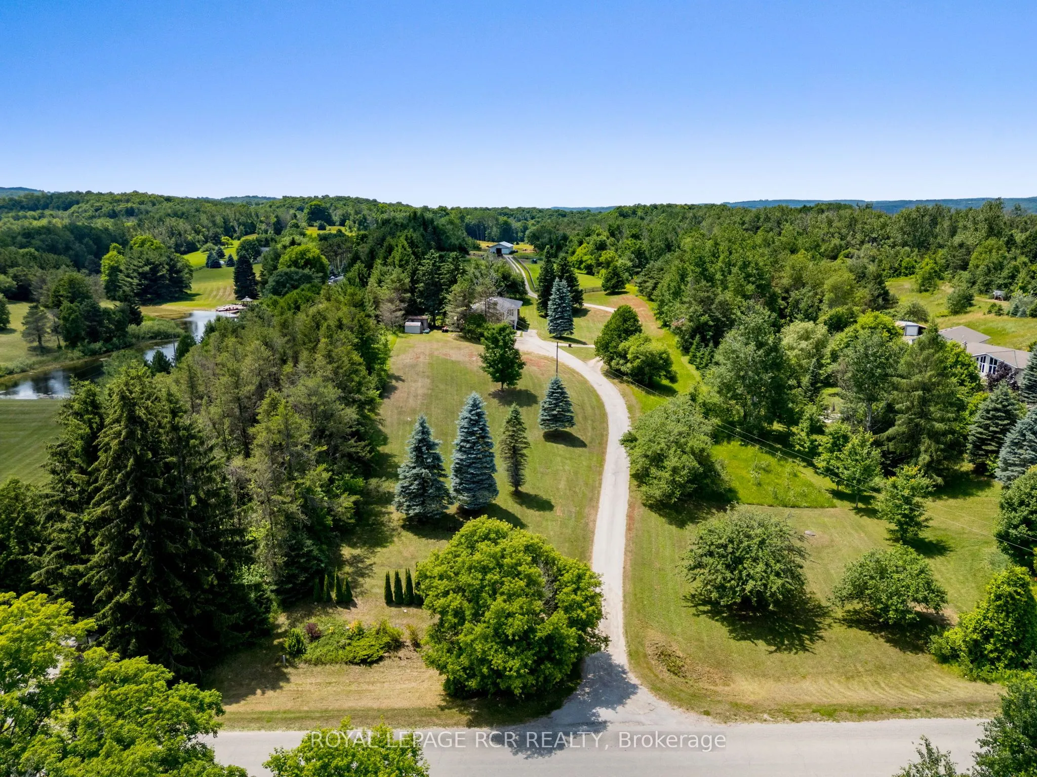 994034 Mono/Adjala Townline Road