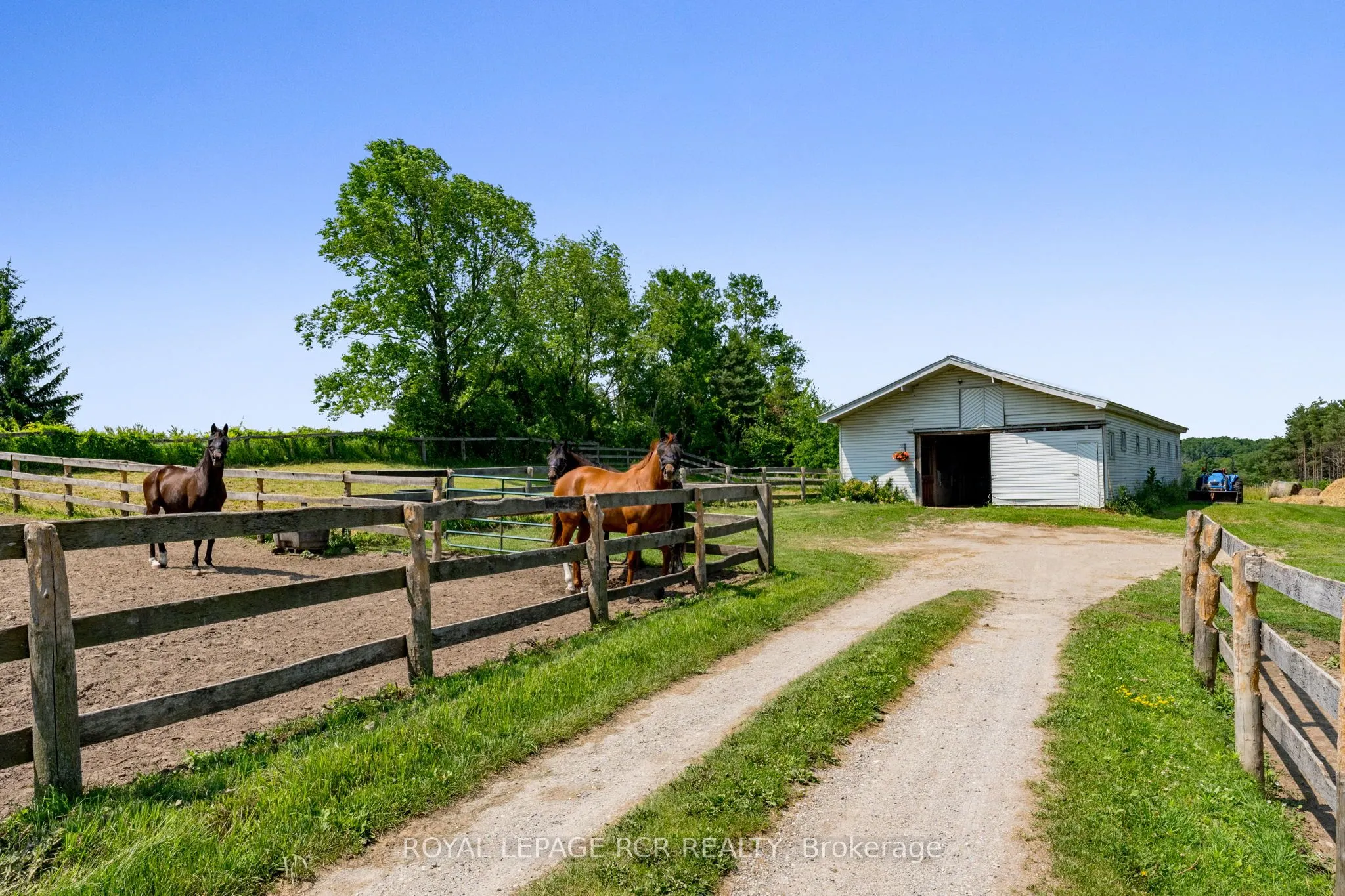 994034 Mono/Adjala Townline Road