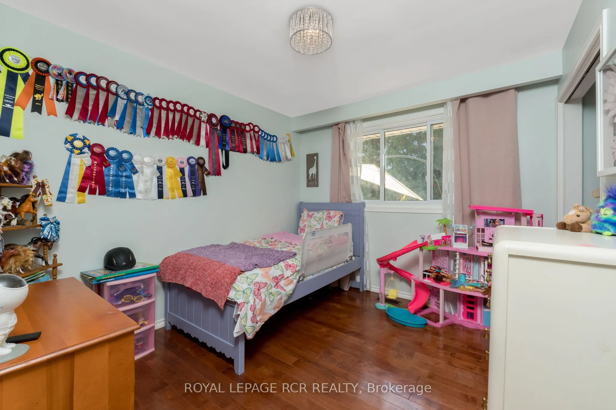 994034 Mono/Adjala Townline Road
