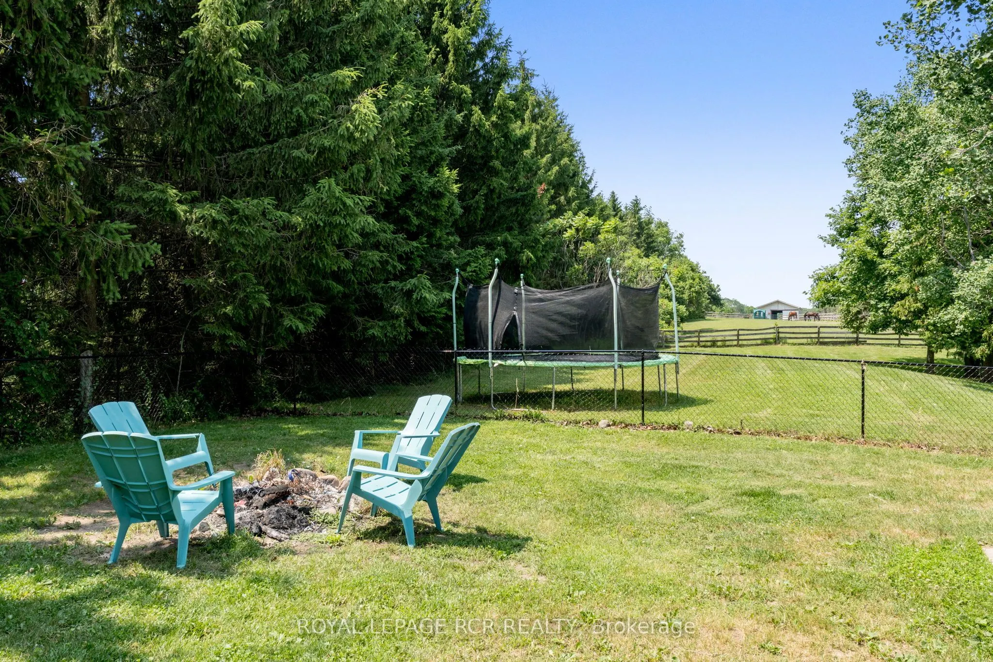 994034 Mono/Adjala Townline Road