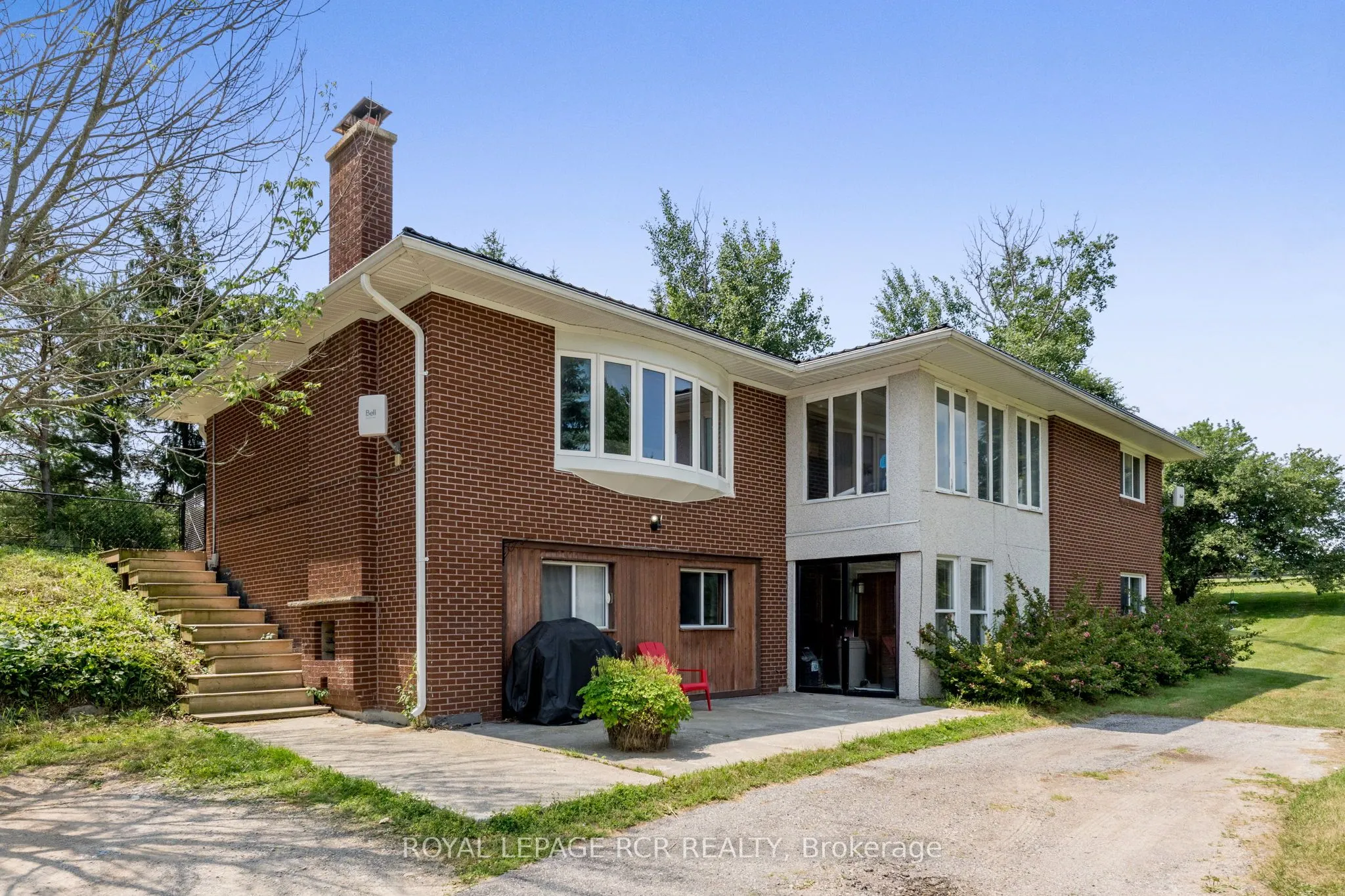 994034 Mono/Adjala Townline Road