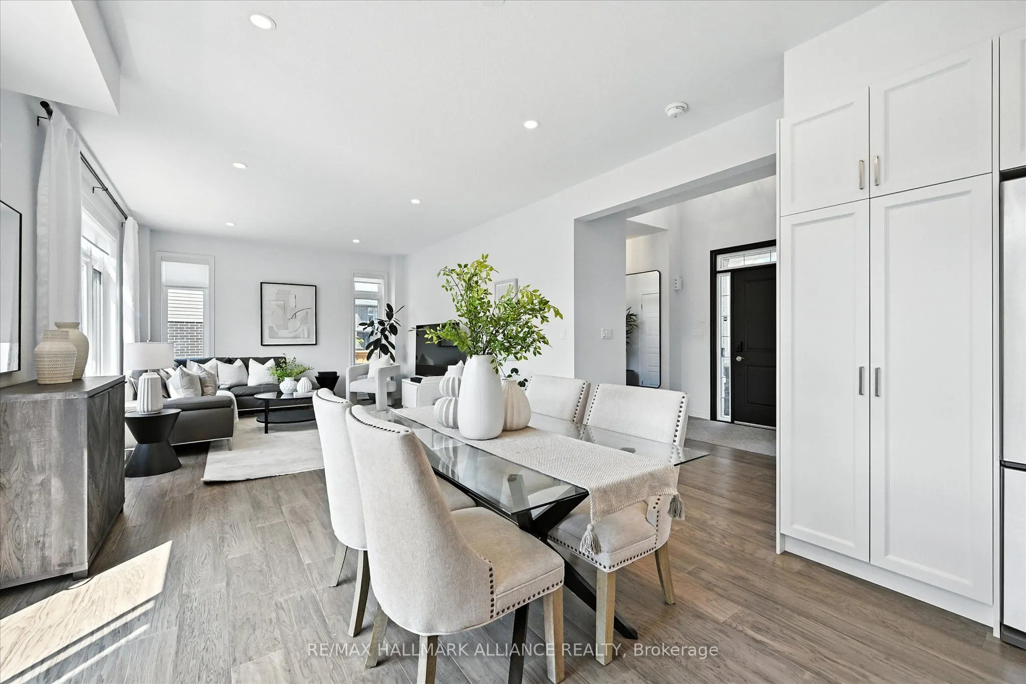 4297 East Avenue E, #22