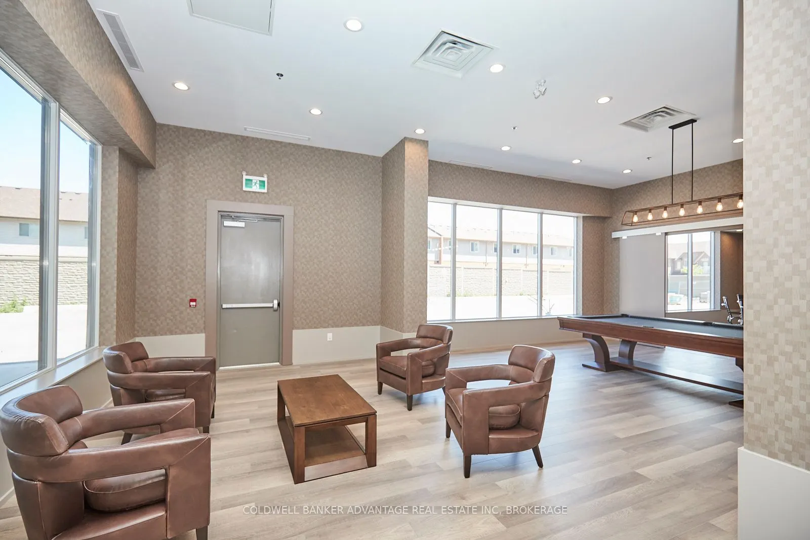 550 North Service Road, #610