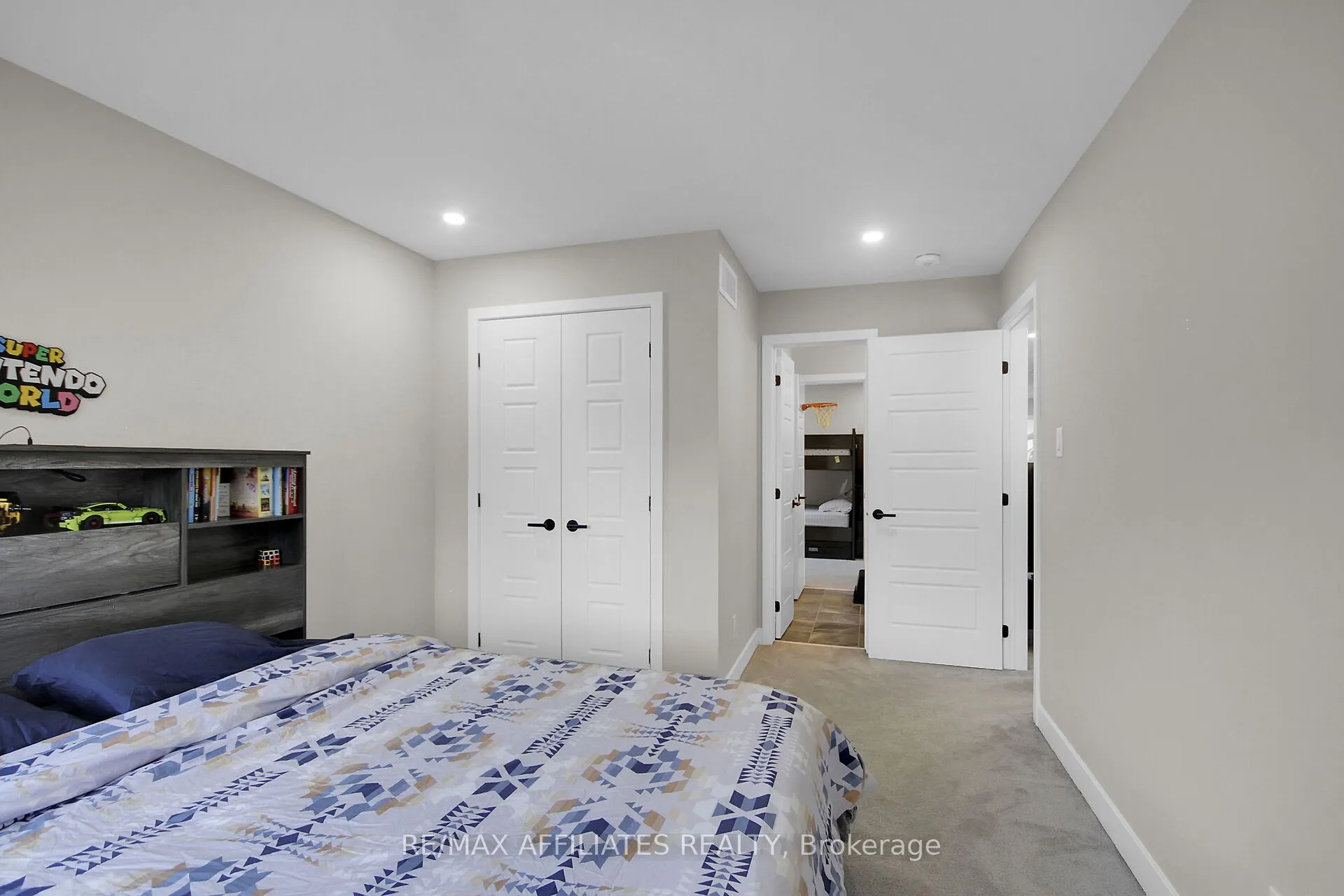 357 SHOVELER Grove