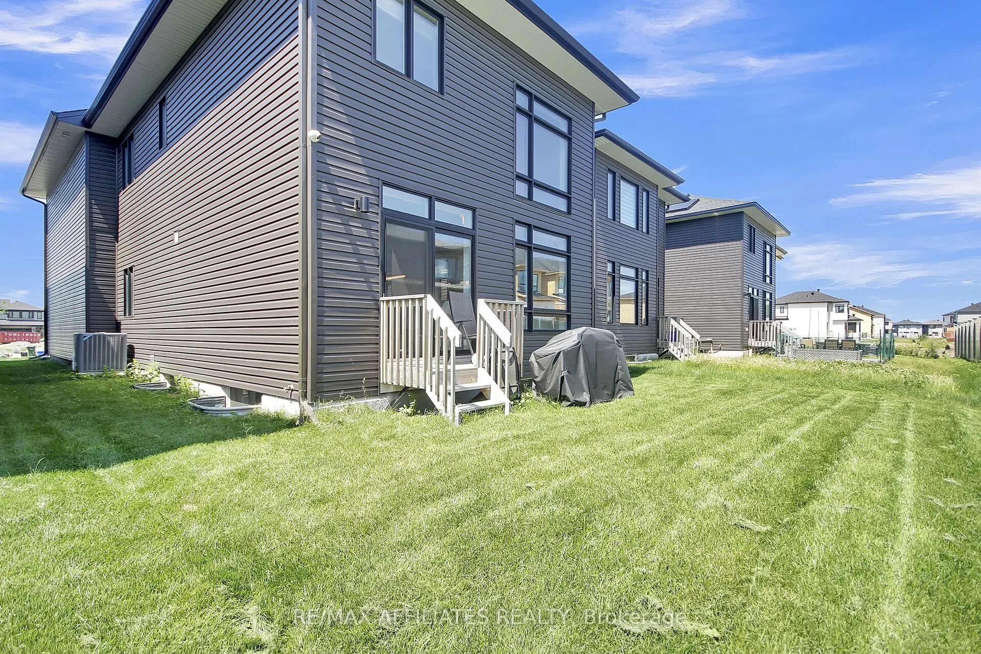 357 SHOVELER Grove