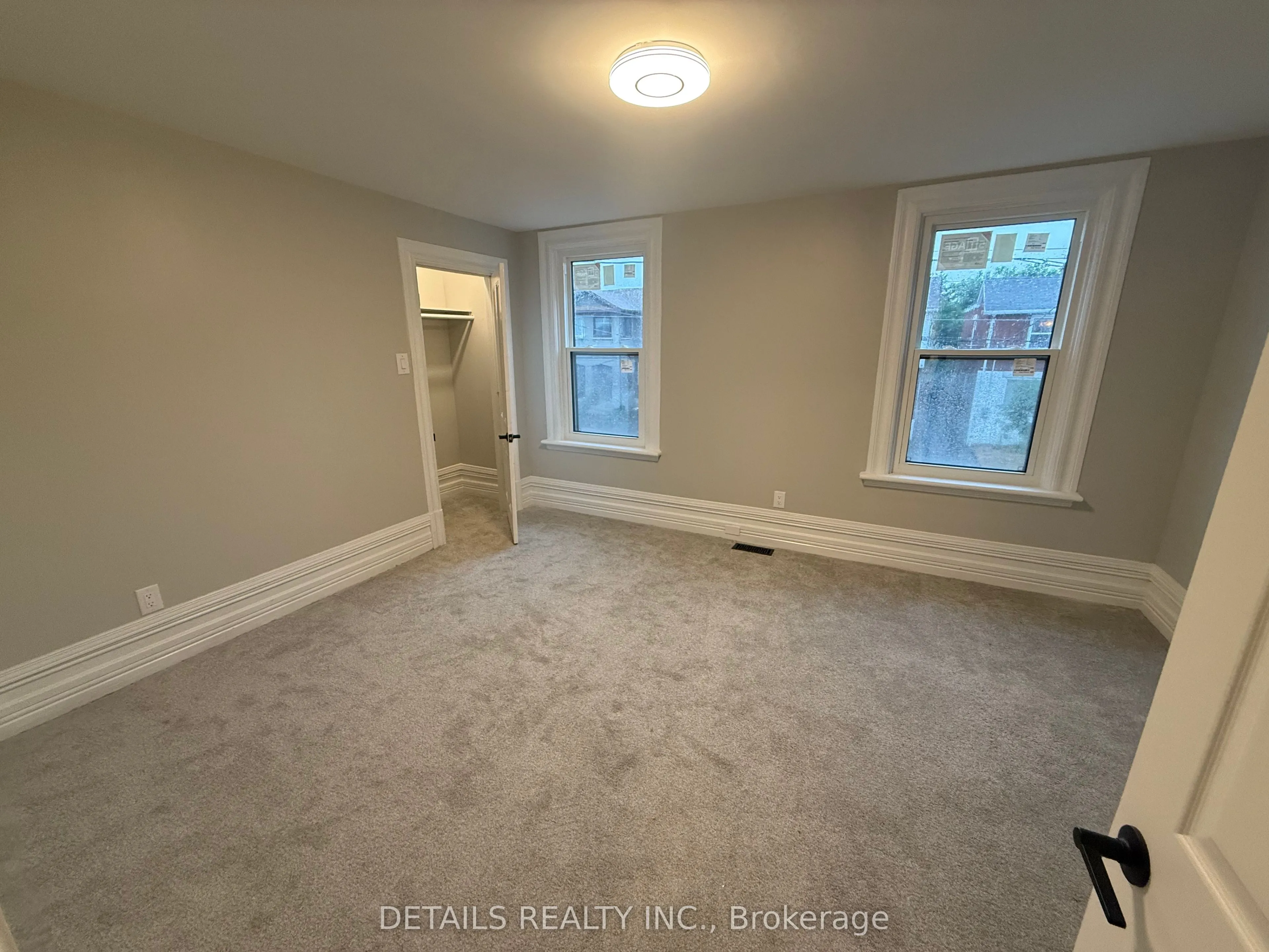 483 Parkdale Avenue