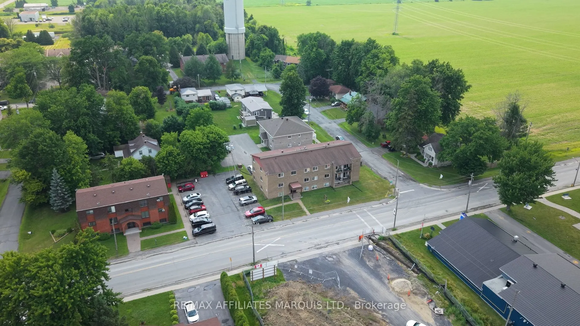 120 MILITARY Road