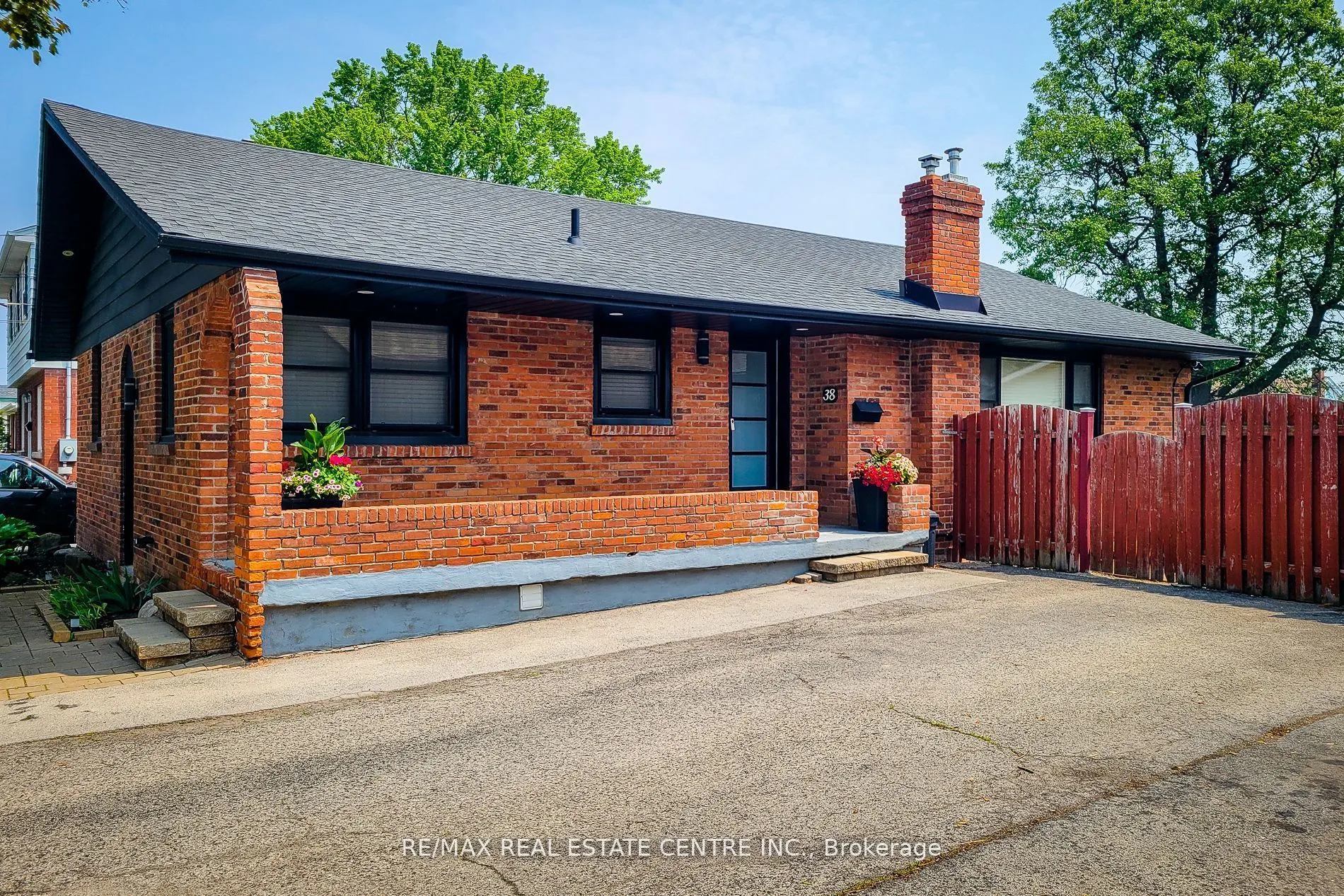 38 Stewart Street