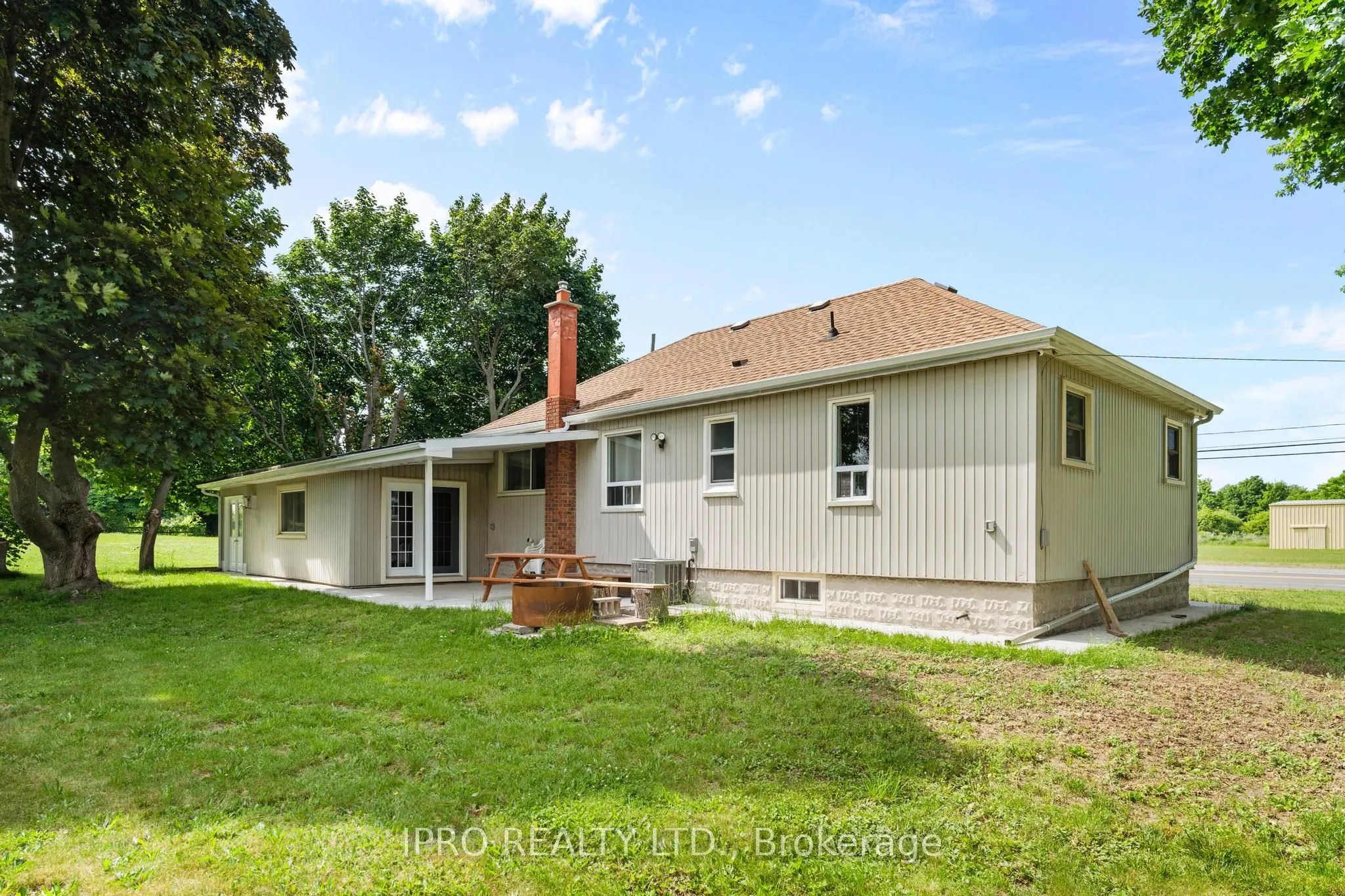 3097 Hwy 3 Highway