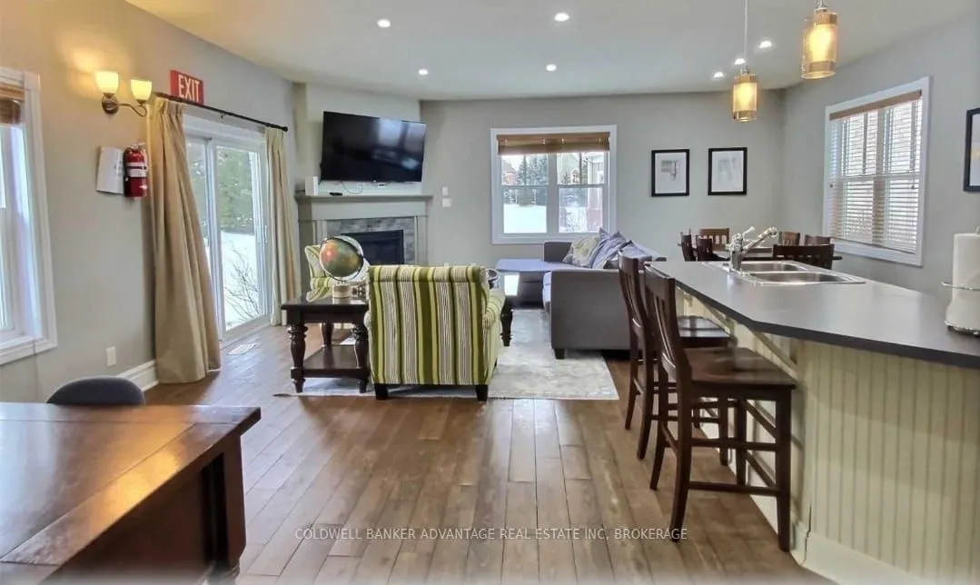 171 Snowbridge Way, #141