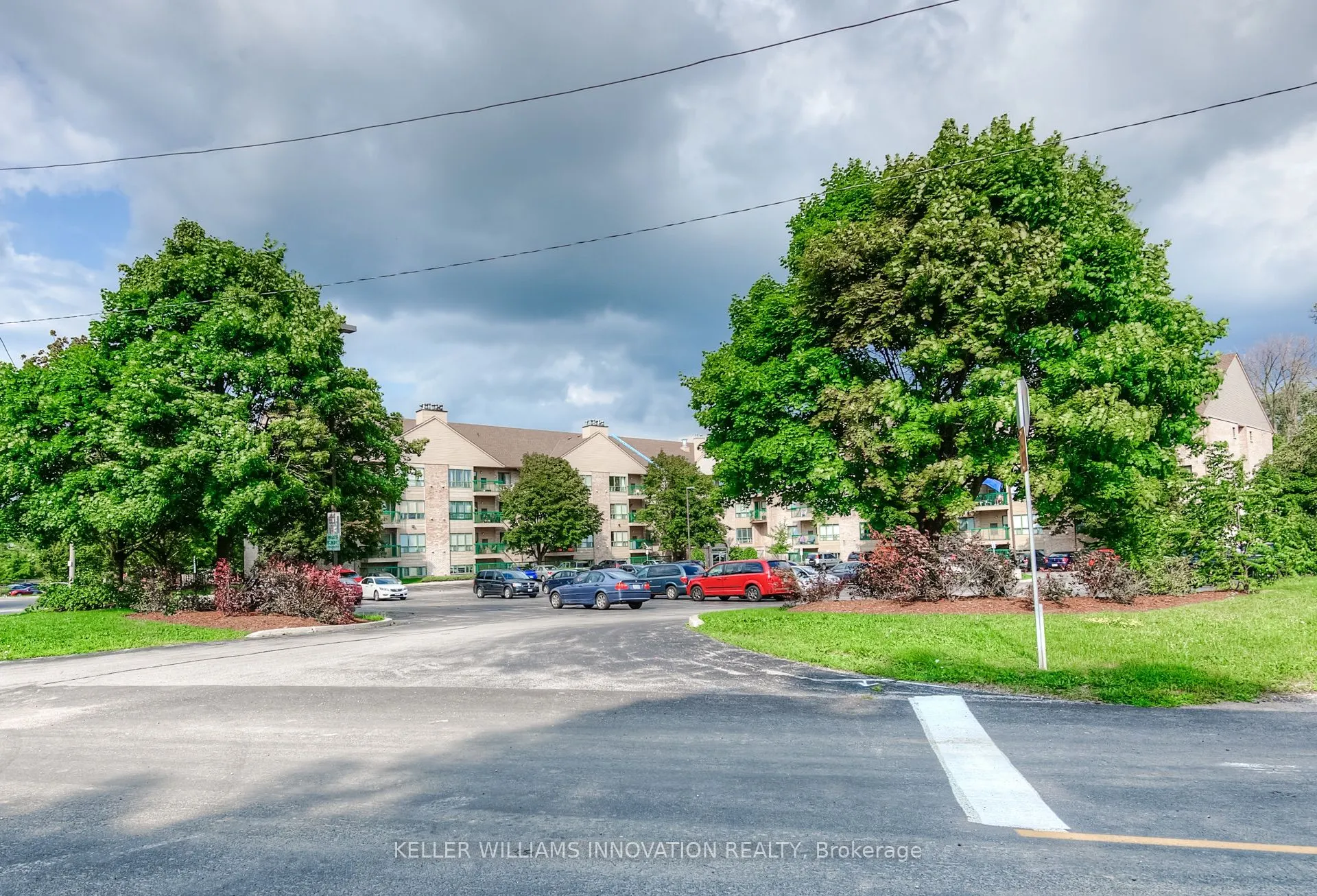 15 Hofstetter Avenue, #213