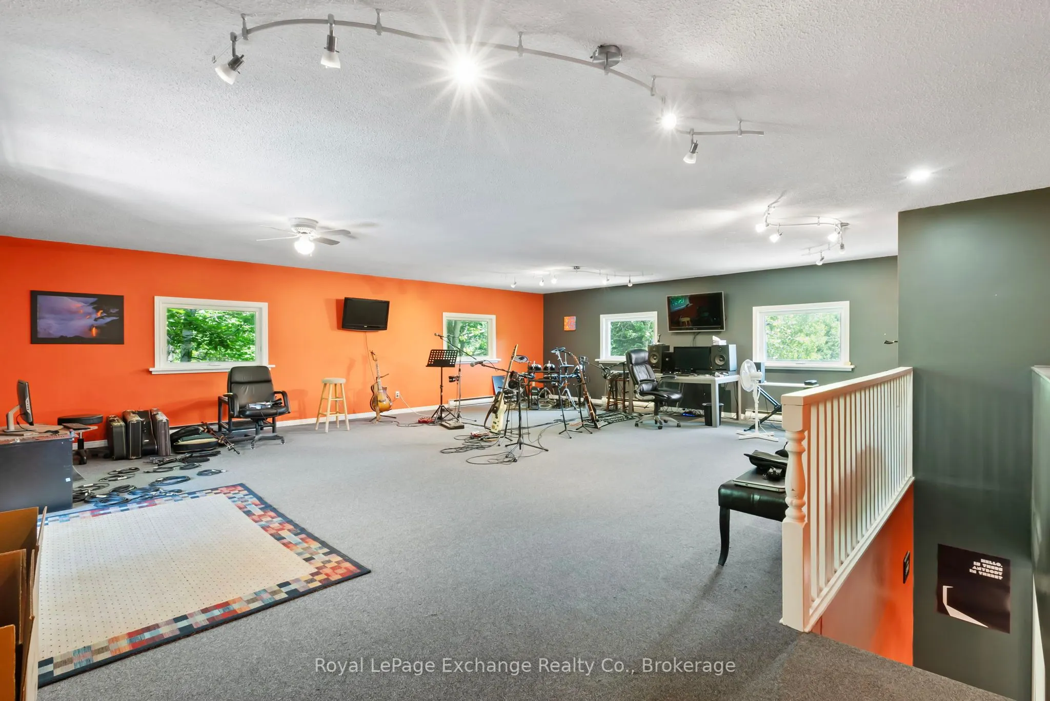 71 Upper Lorne Beach Road