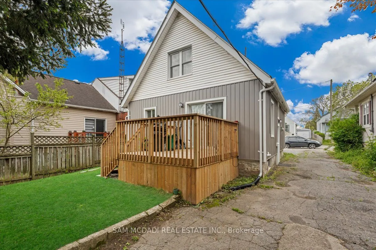 4088 Broughton Avenue