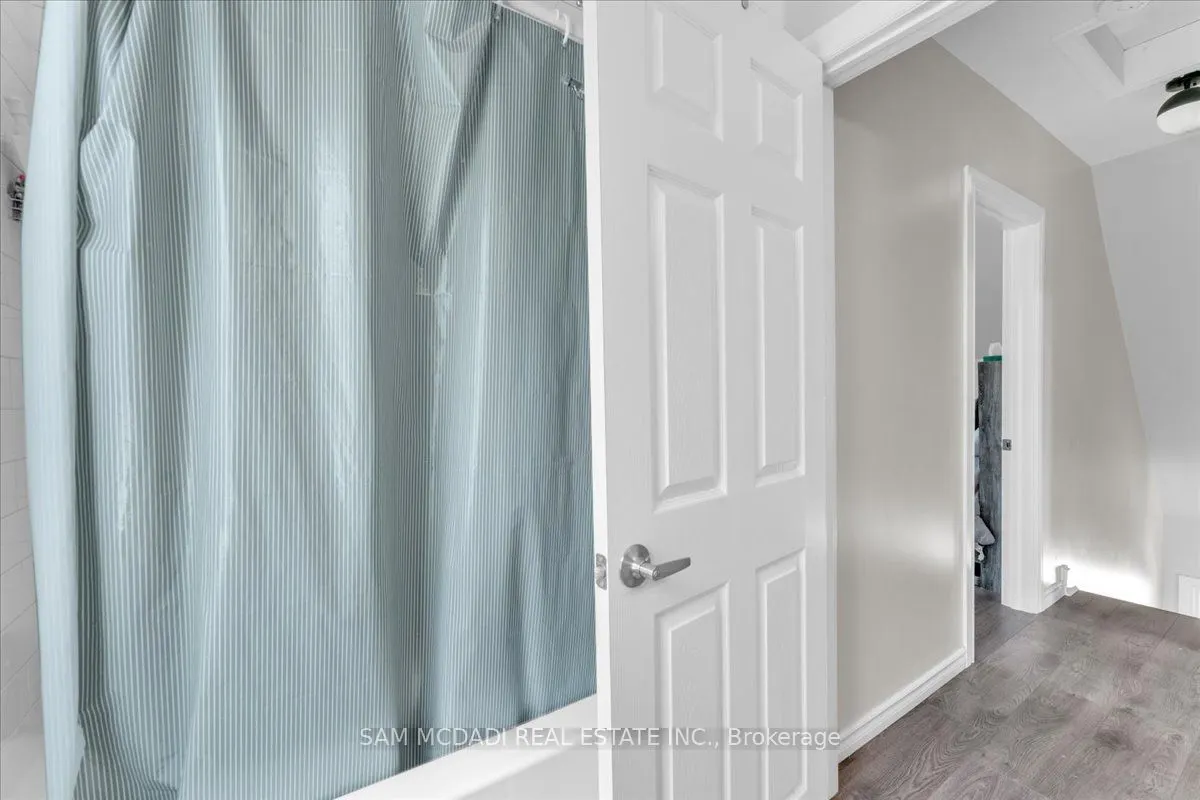 4088 Broughton Avenue