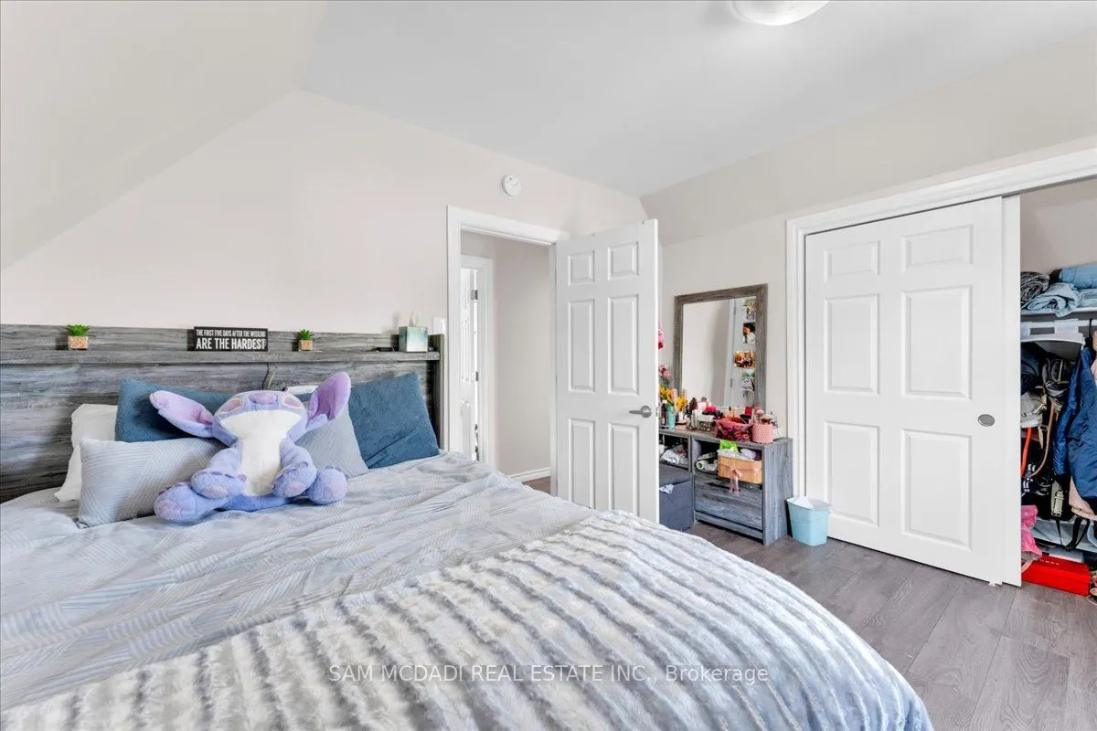 4088 Broughton Avenue