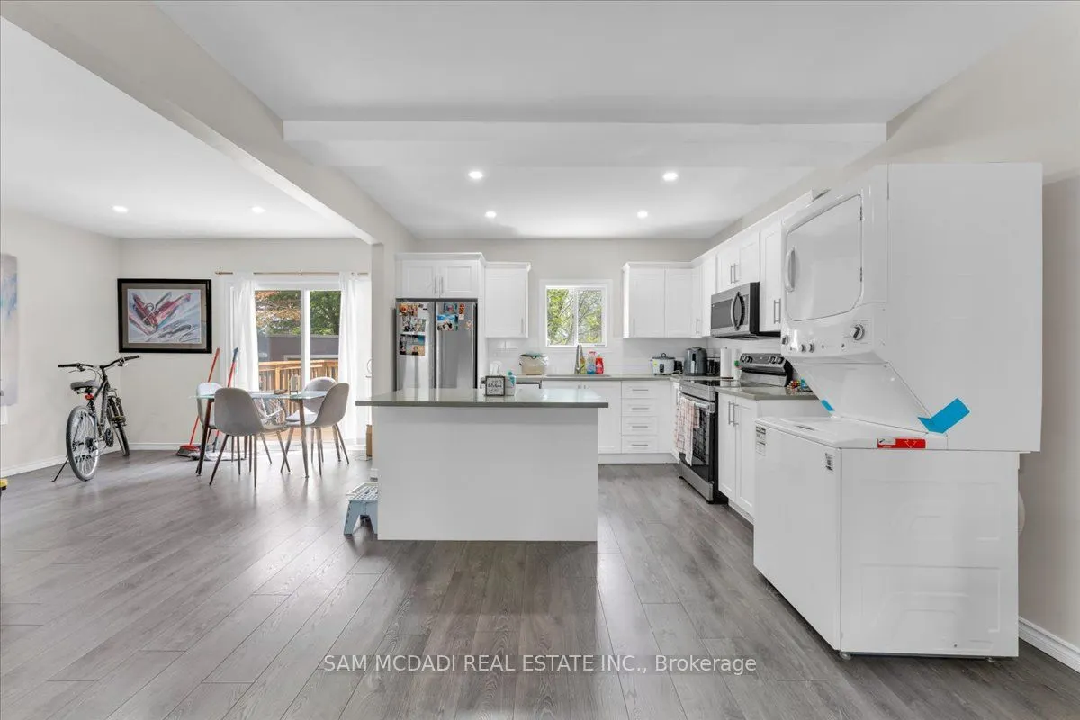 4088 Broughton Avenue