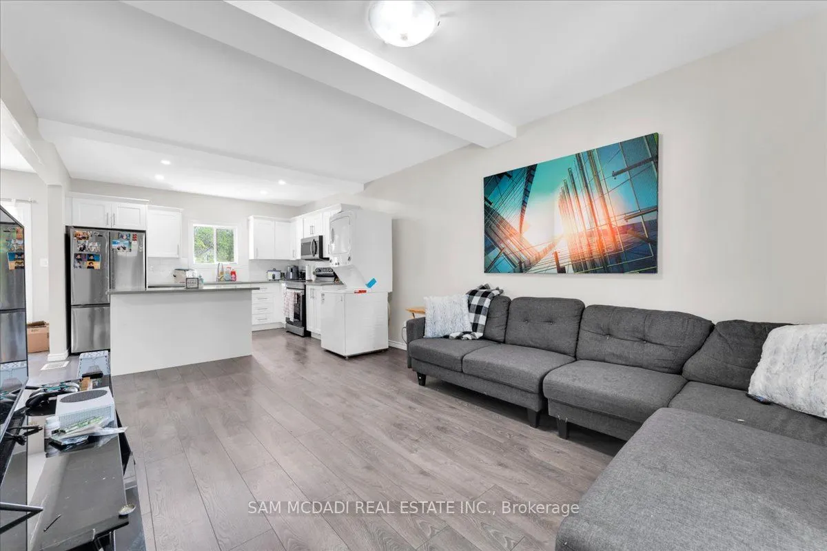 4088 Broughton Avenue