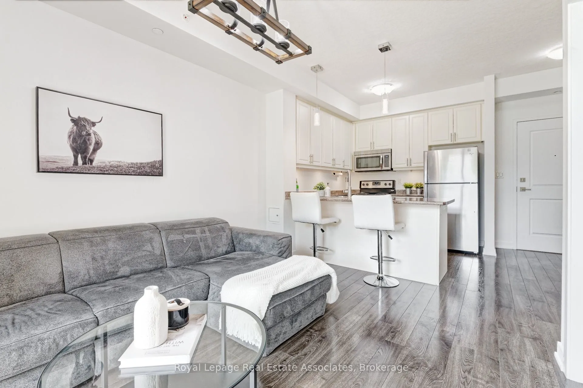 35 Southshore Crescent, #111