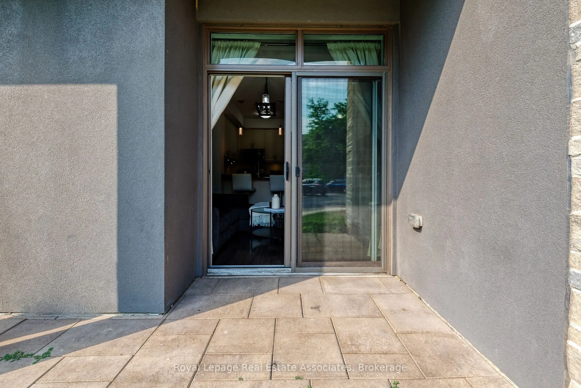 35 Southshore Crescent, #111