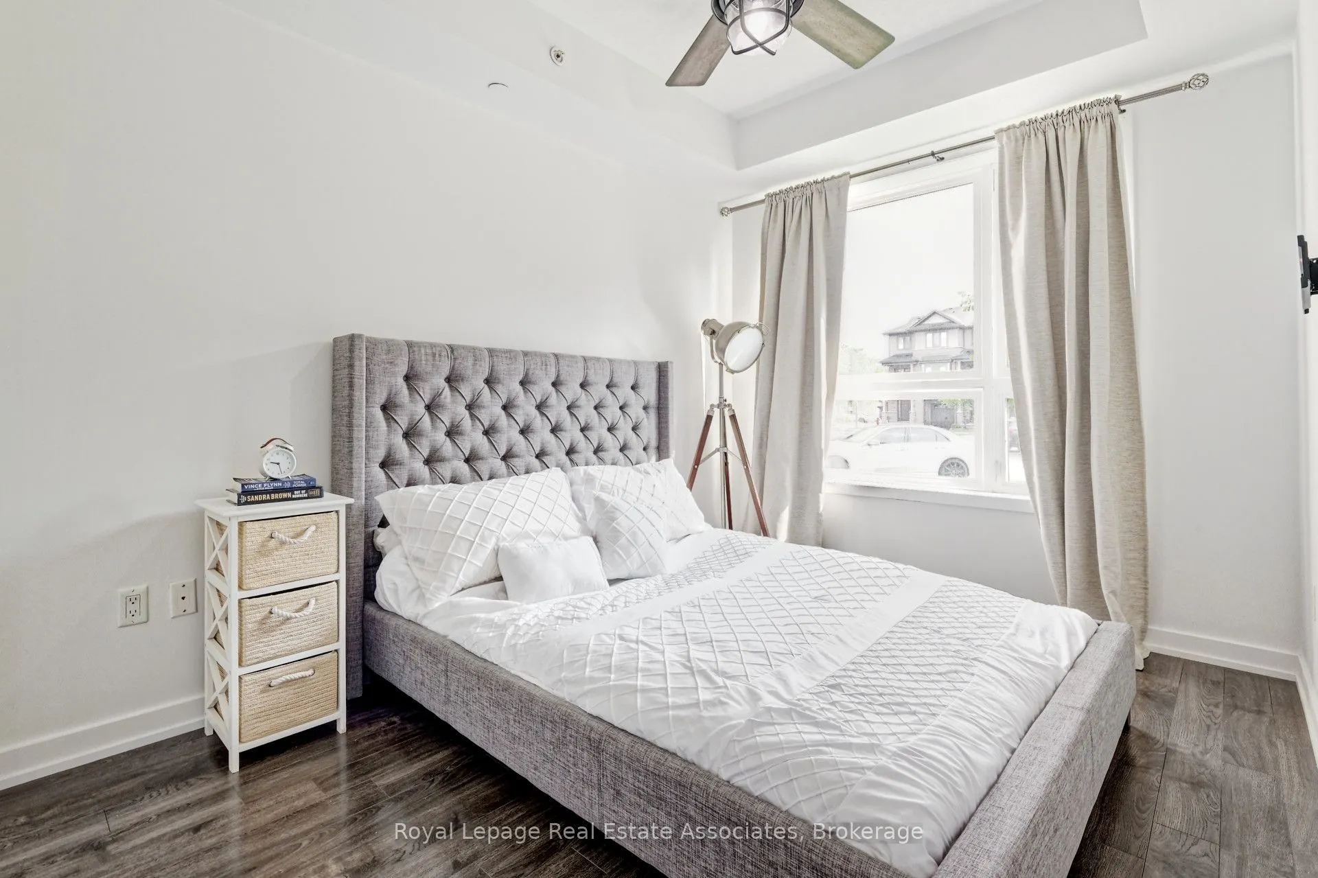 35 Southshore Crescent, #111