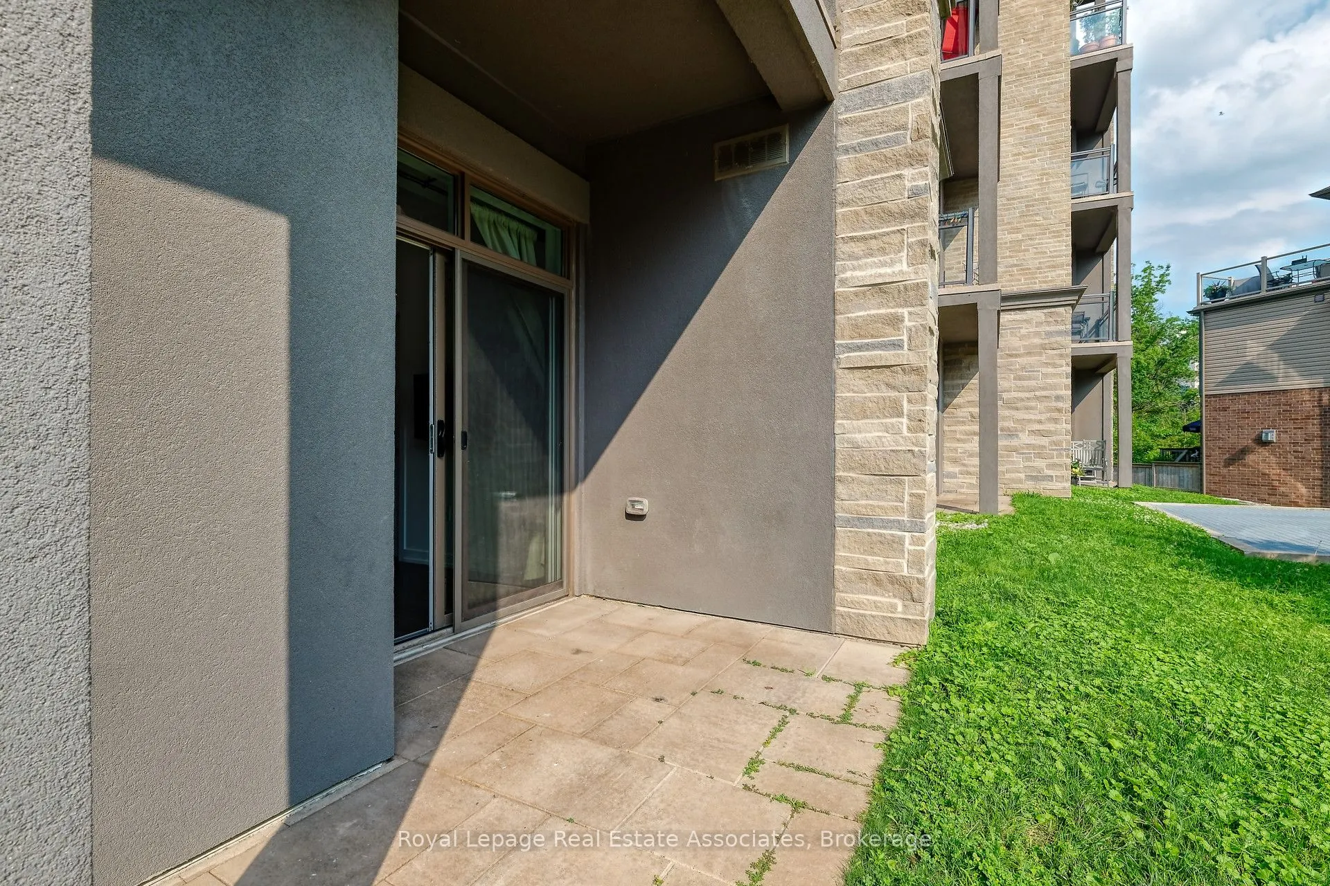35 Southshore Crescent, #111