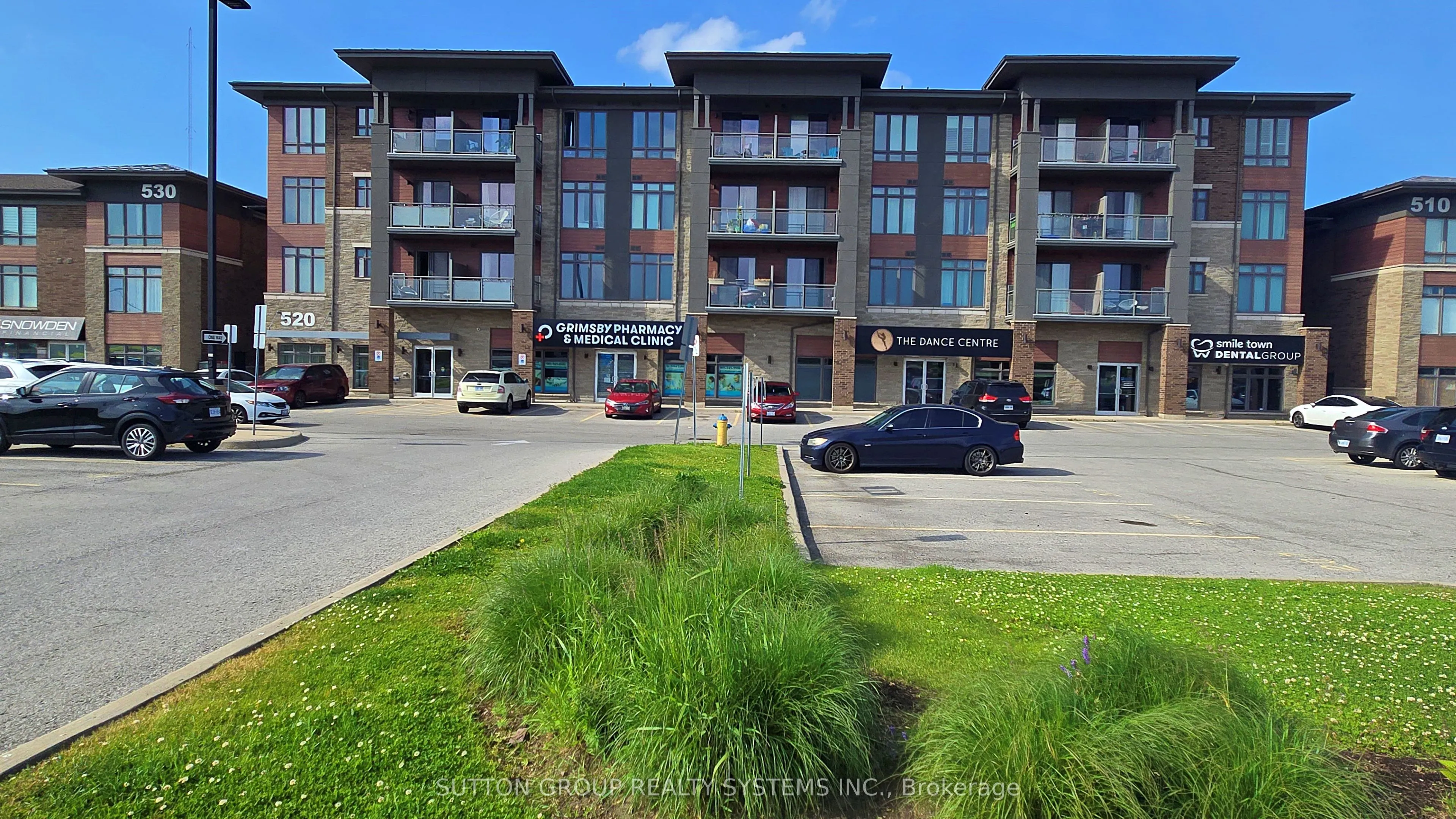 520 North Service Road, #409