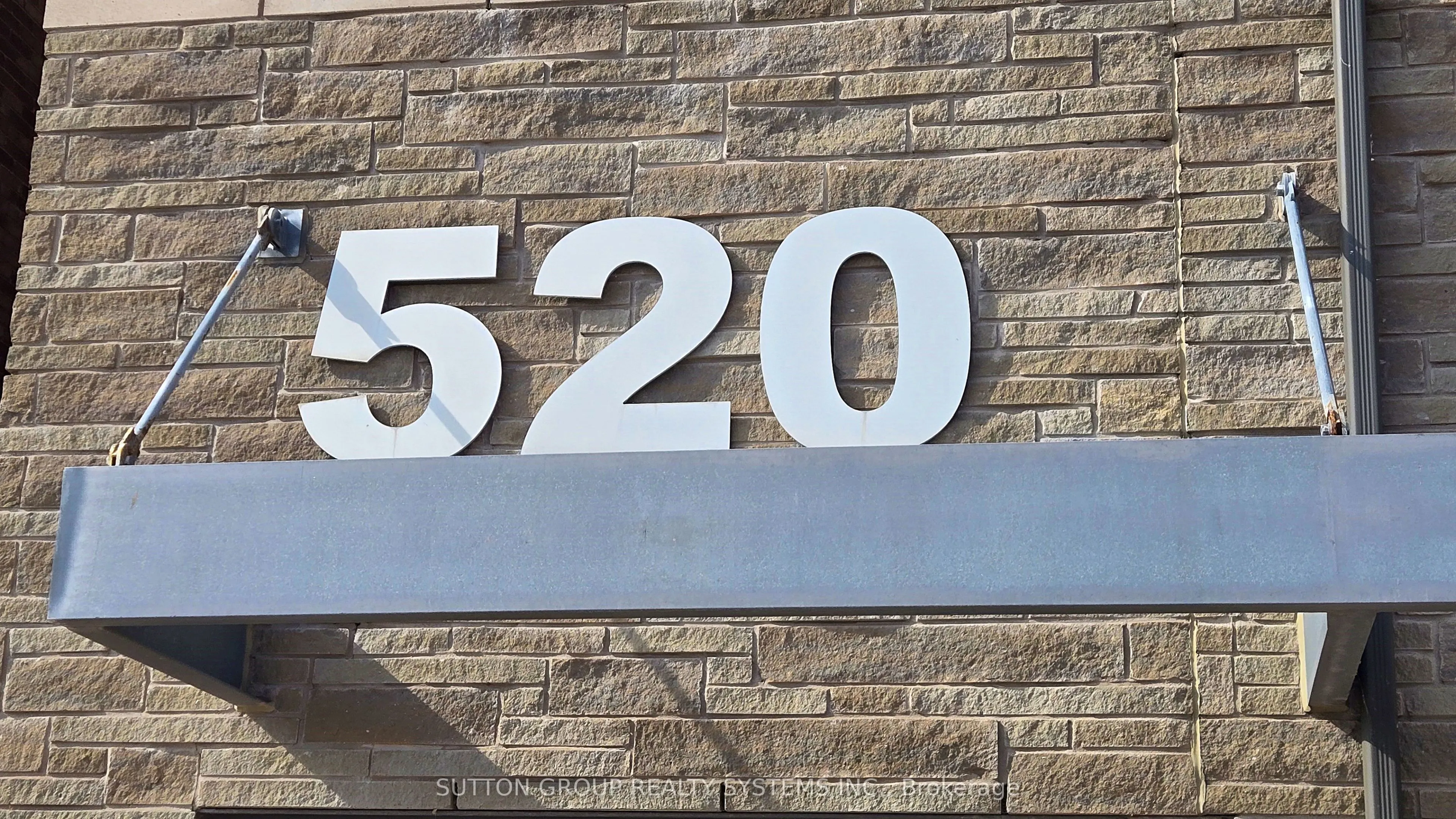 520 North Service Road, #409