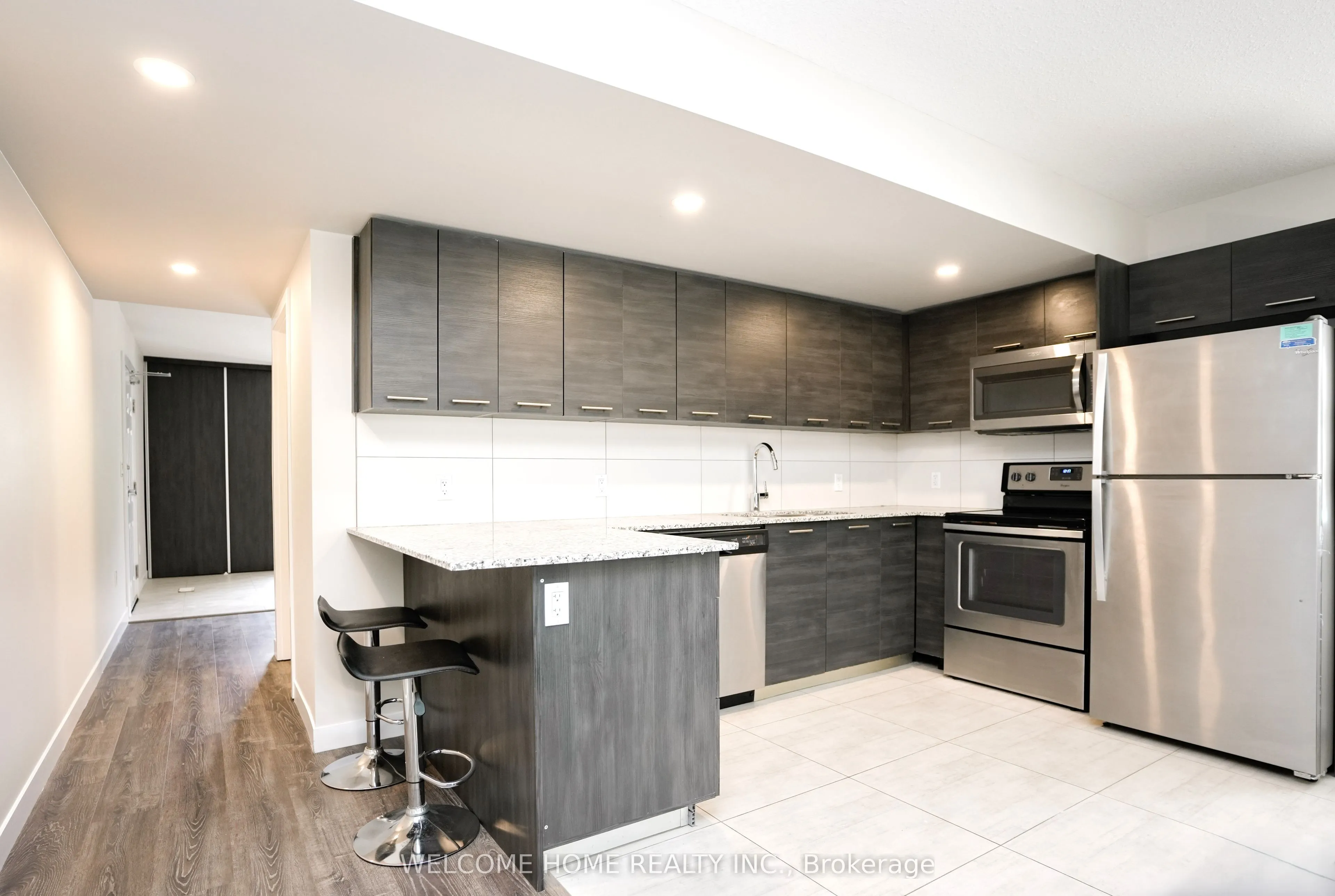 288 Albert Street #113