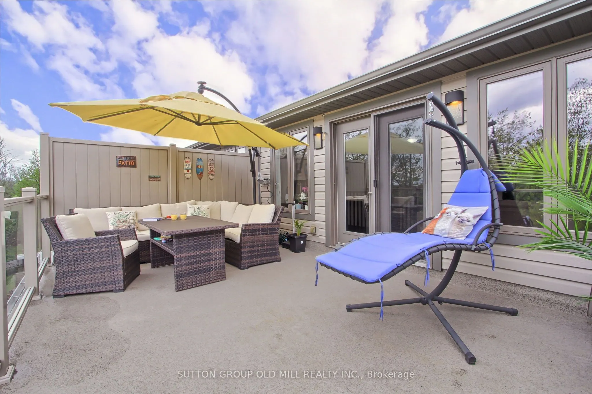 53 Southshore Crescent
