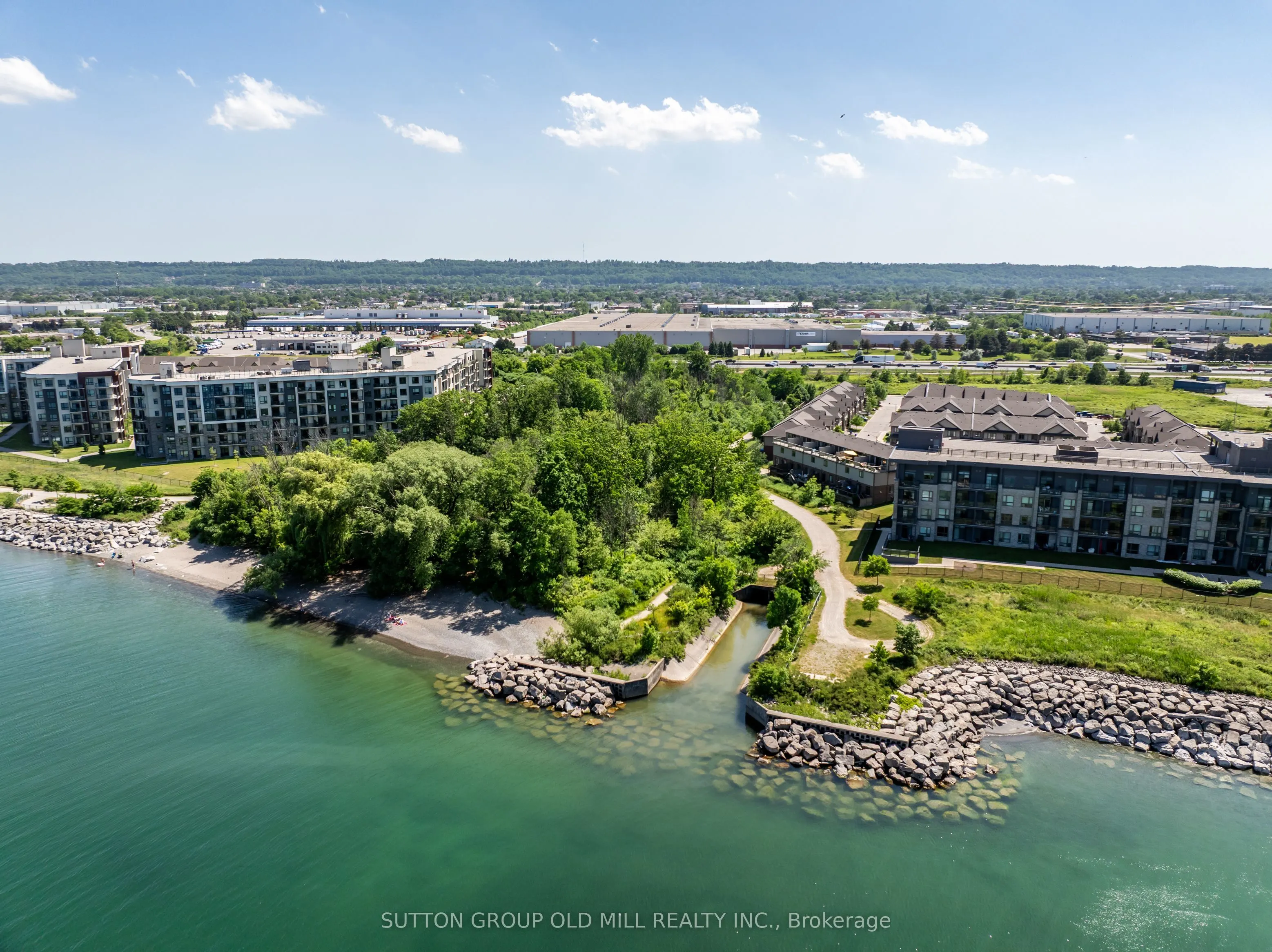 53 Southshore Crescent