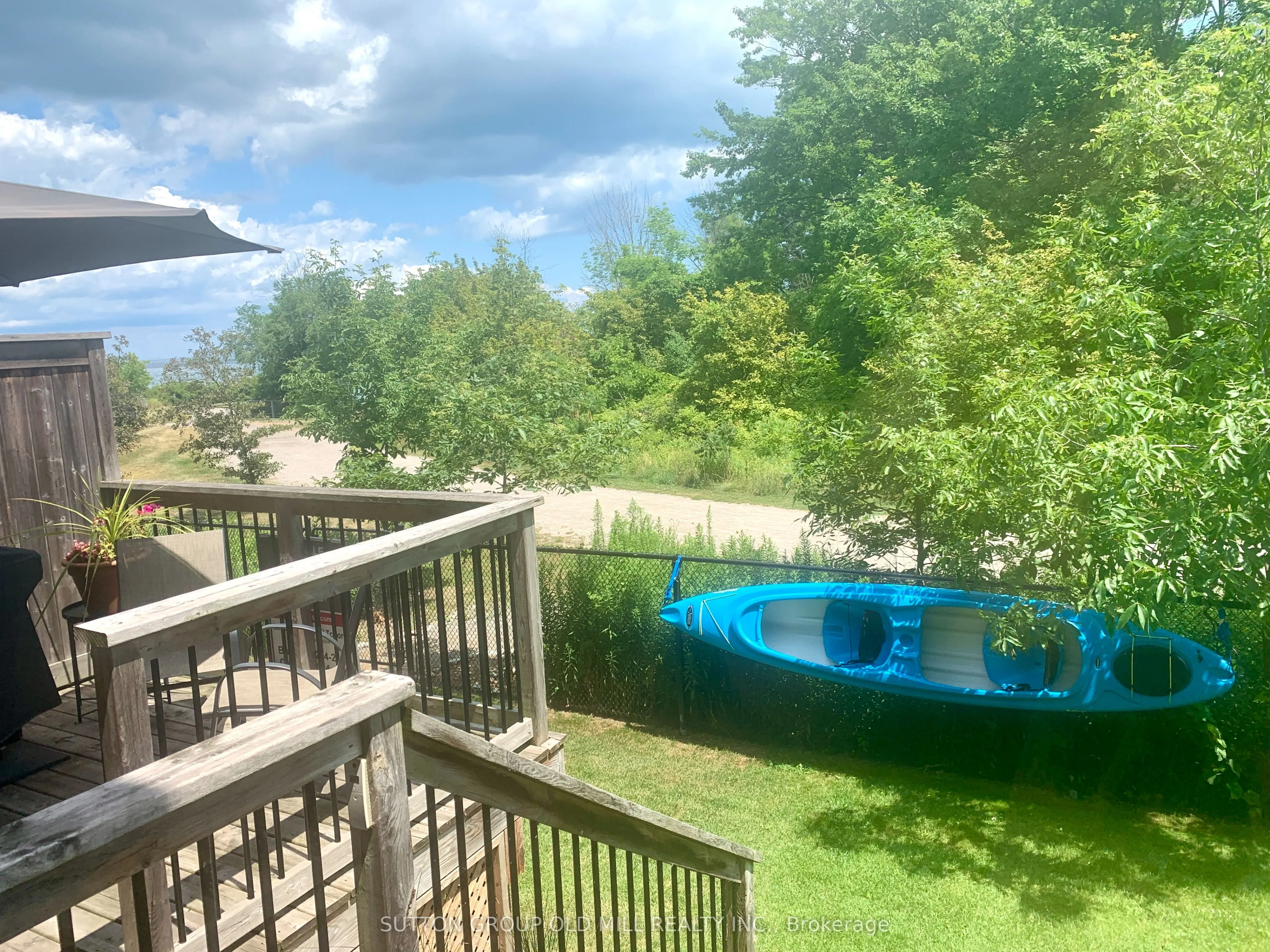 53 Southshore Crescent