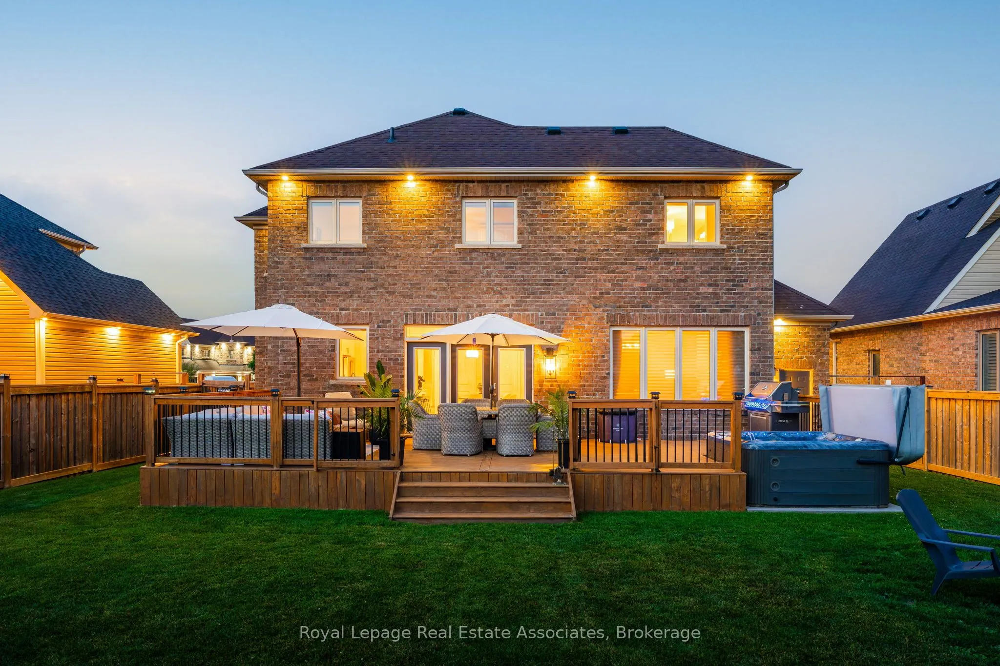 17 Mitchell Crescent