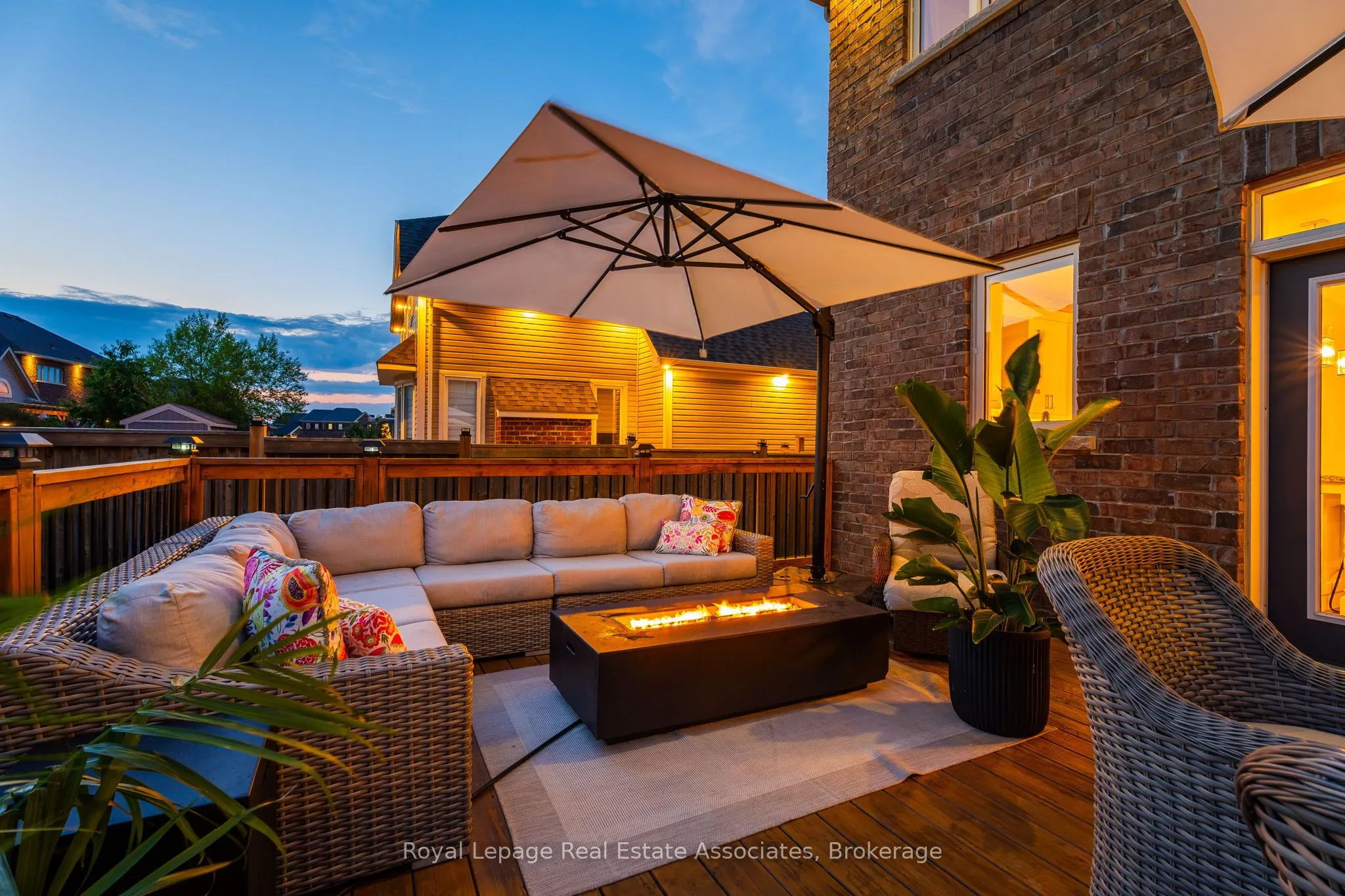 17 Mitchell Crescent