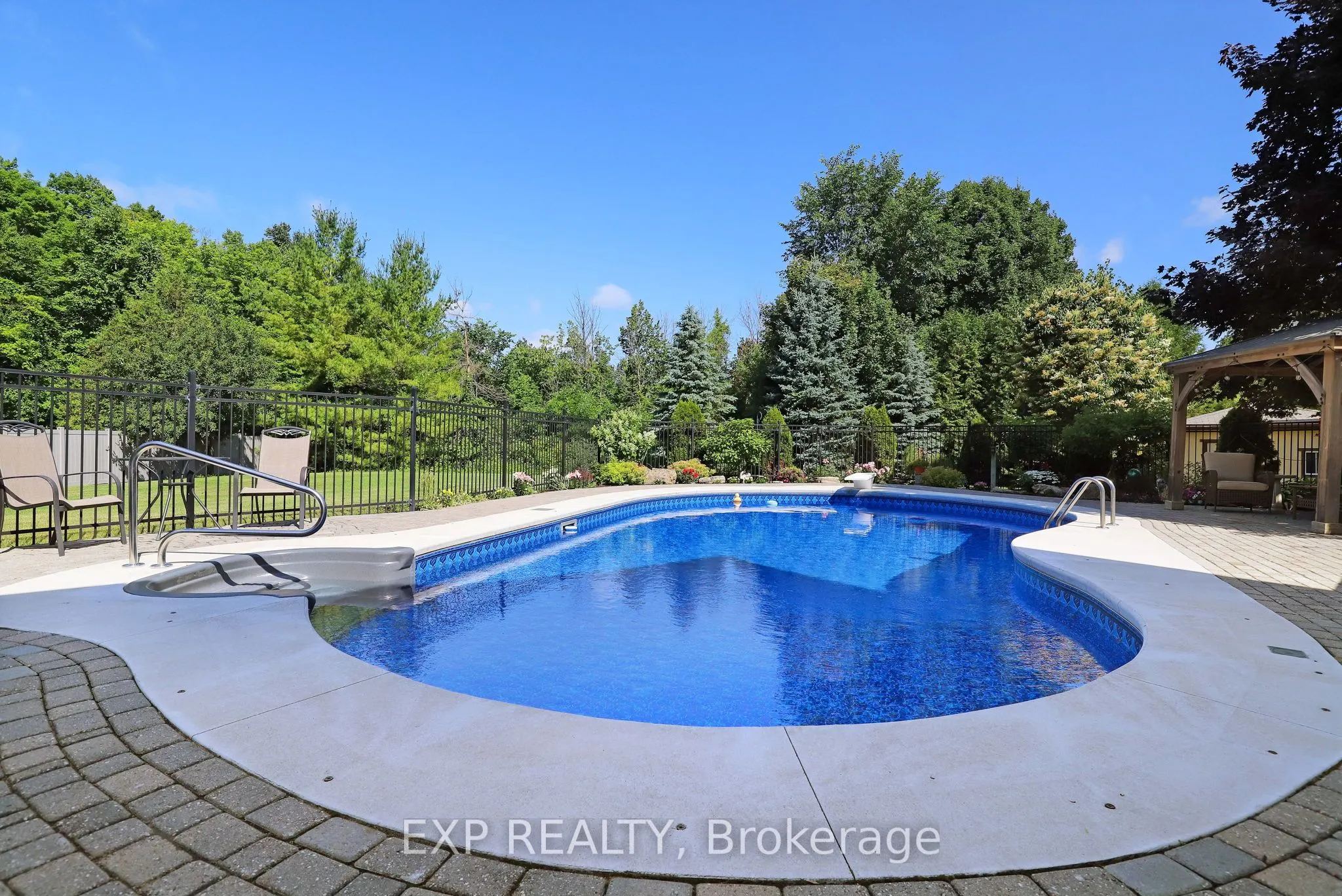 6385 Third Line Road