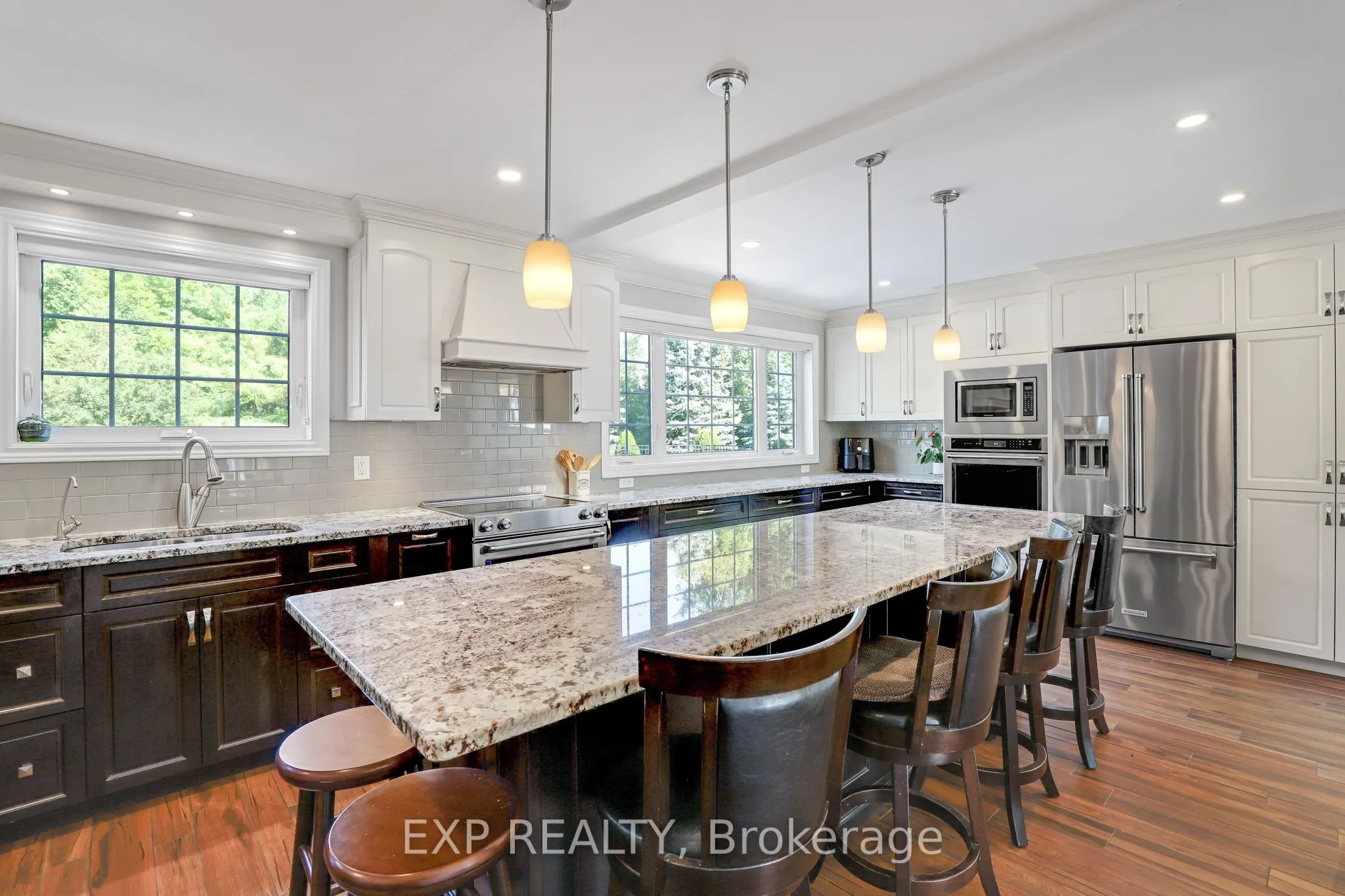 6385 Third Line Road