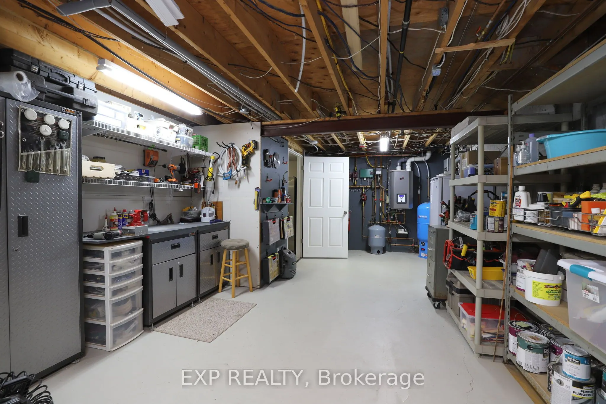 6385 Third Line Road