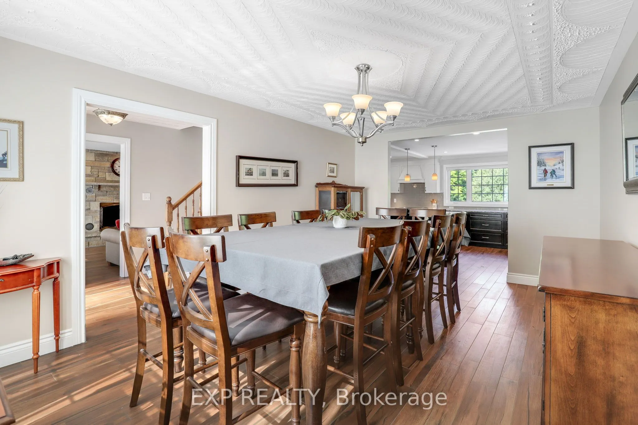 6385 Third Line Road