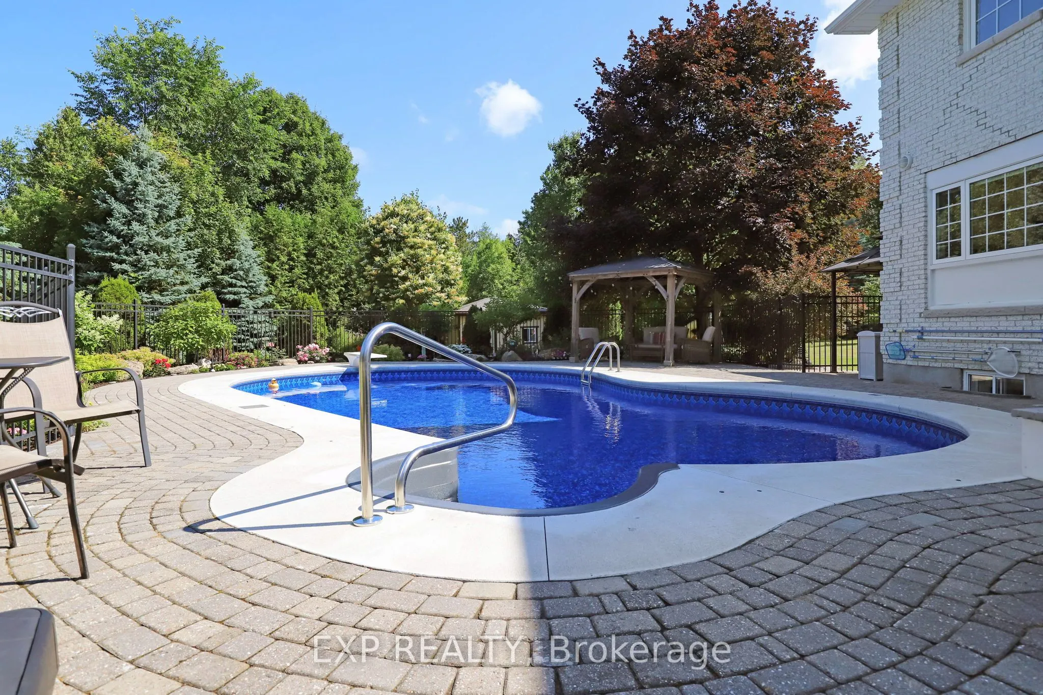 6385 Third Line Road