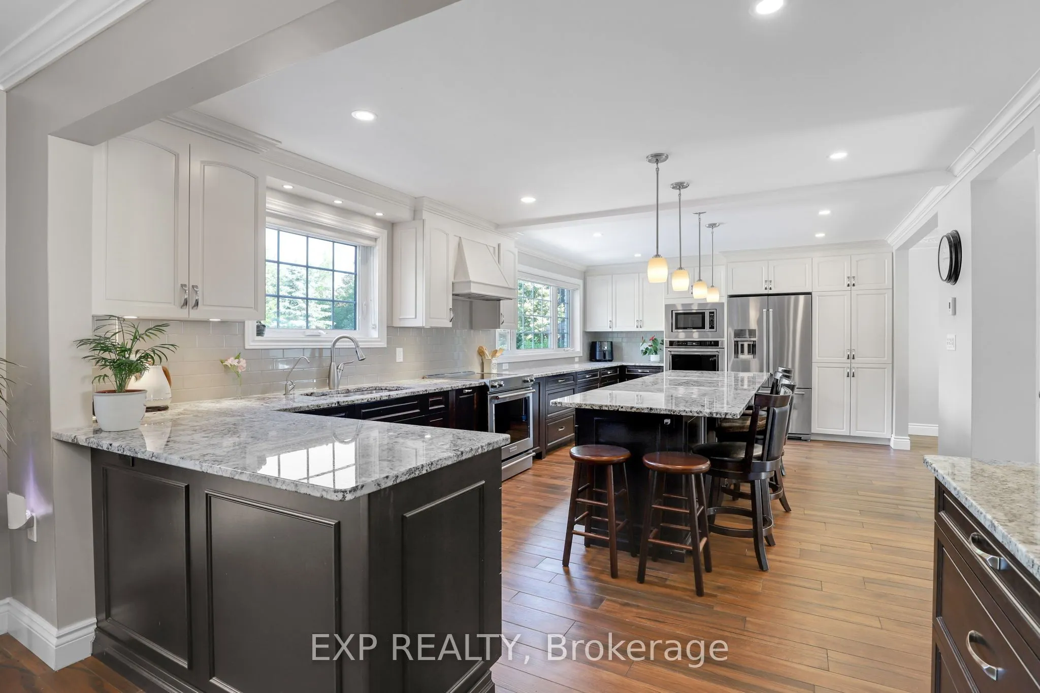 6385 Third Line Road