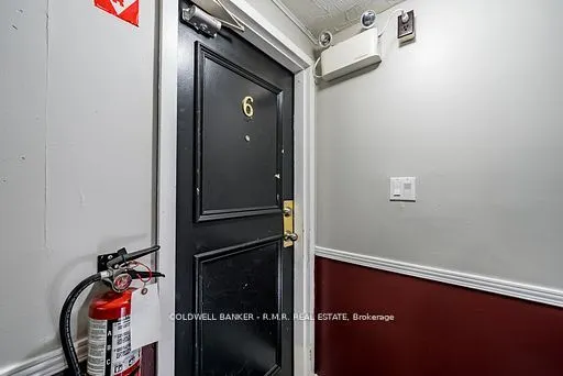 47 - 49 William Street N