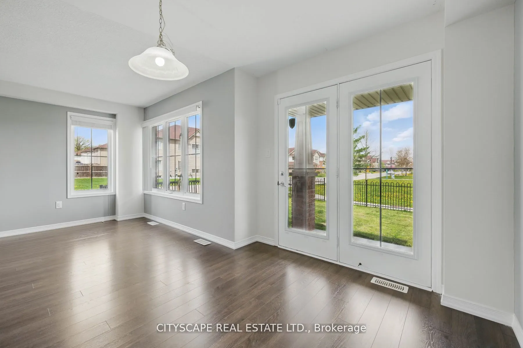 8485 Primrose Lane