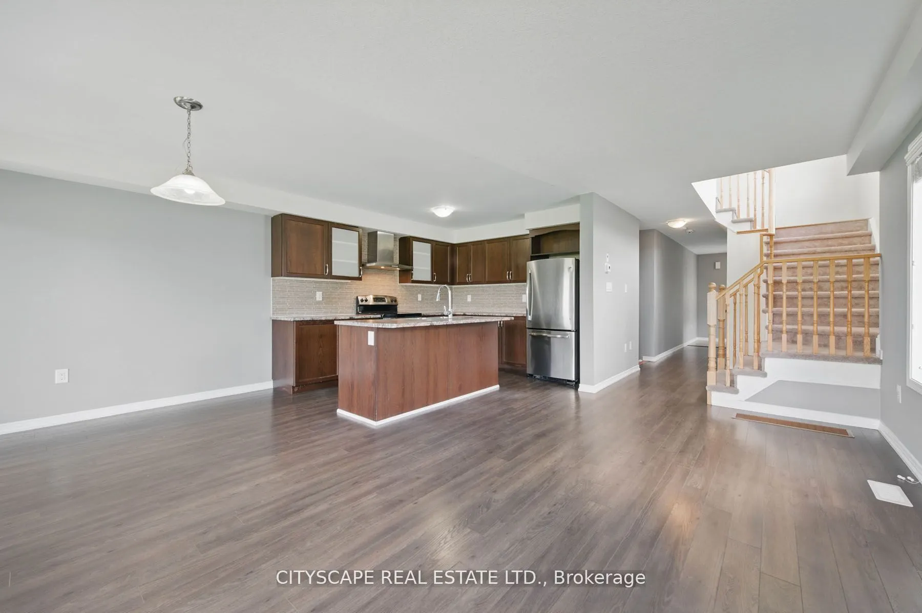 8485 Primrose Lane