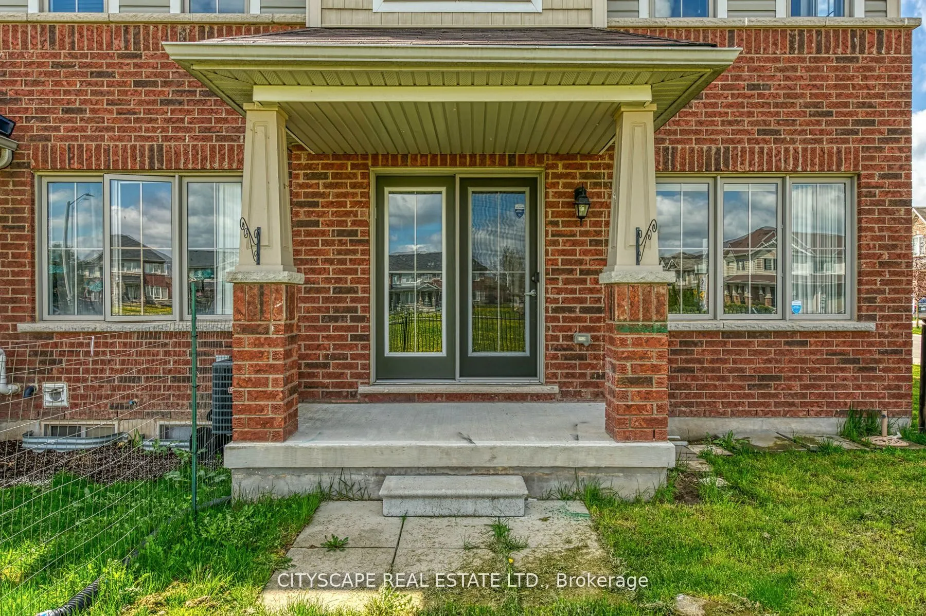 8485 Primrose Lane
