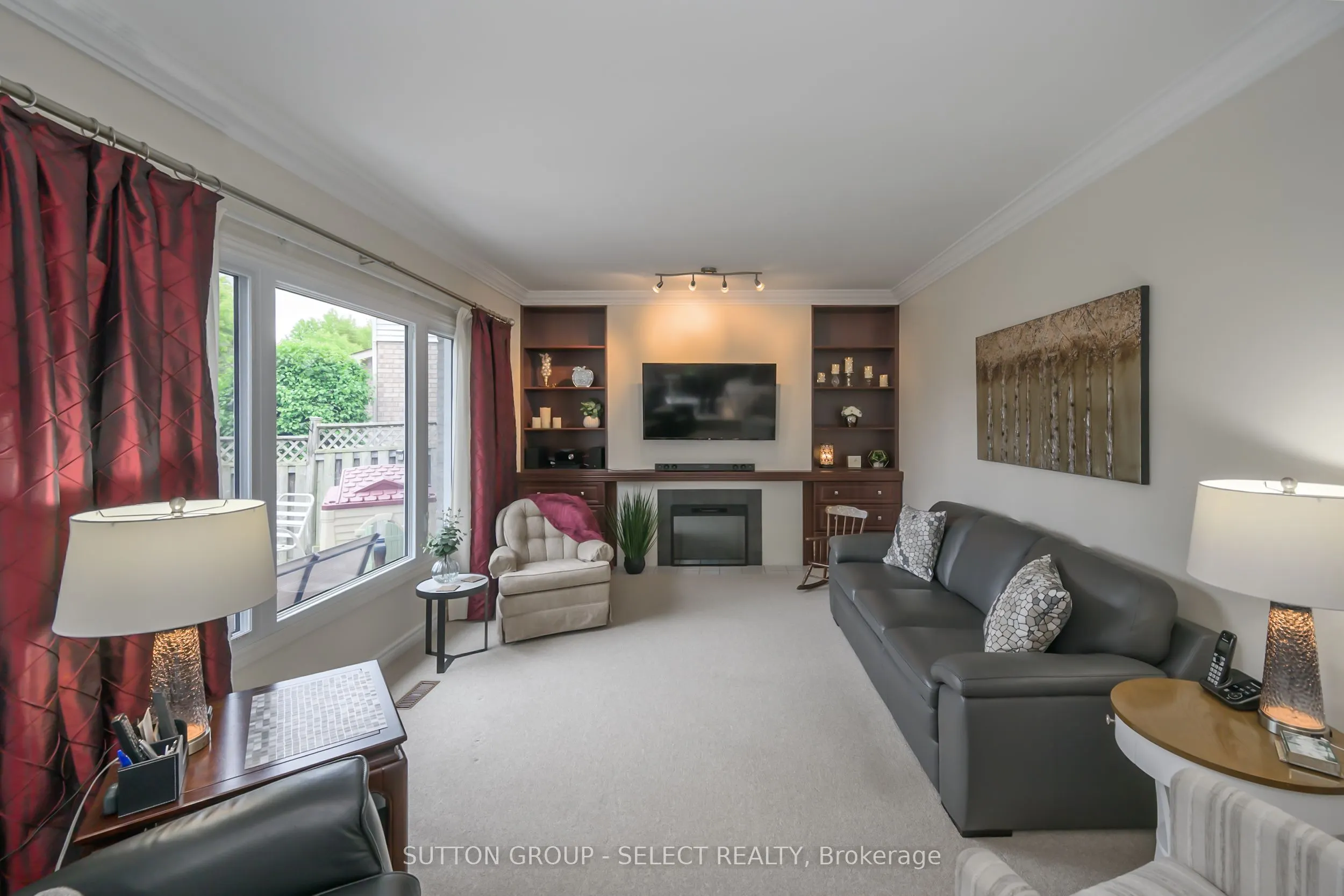 66 Jennifer Road